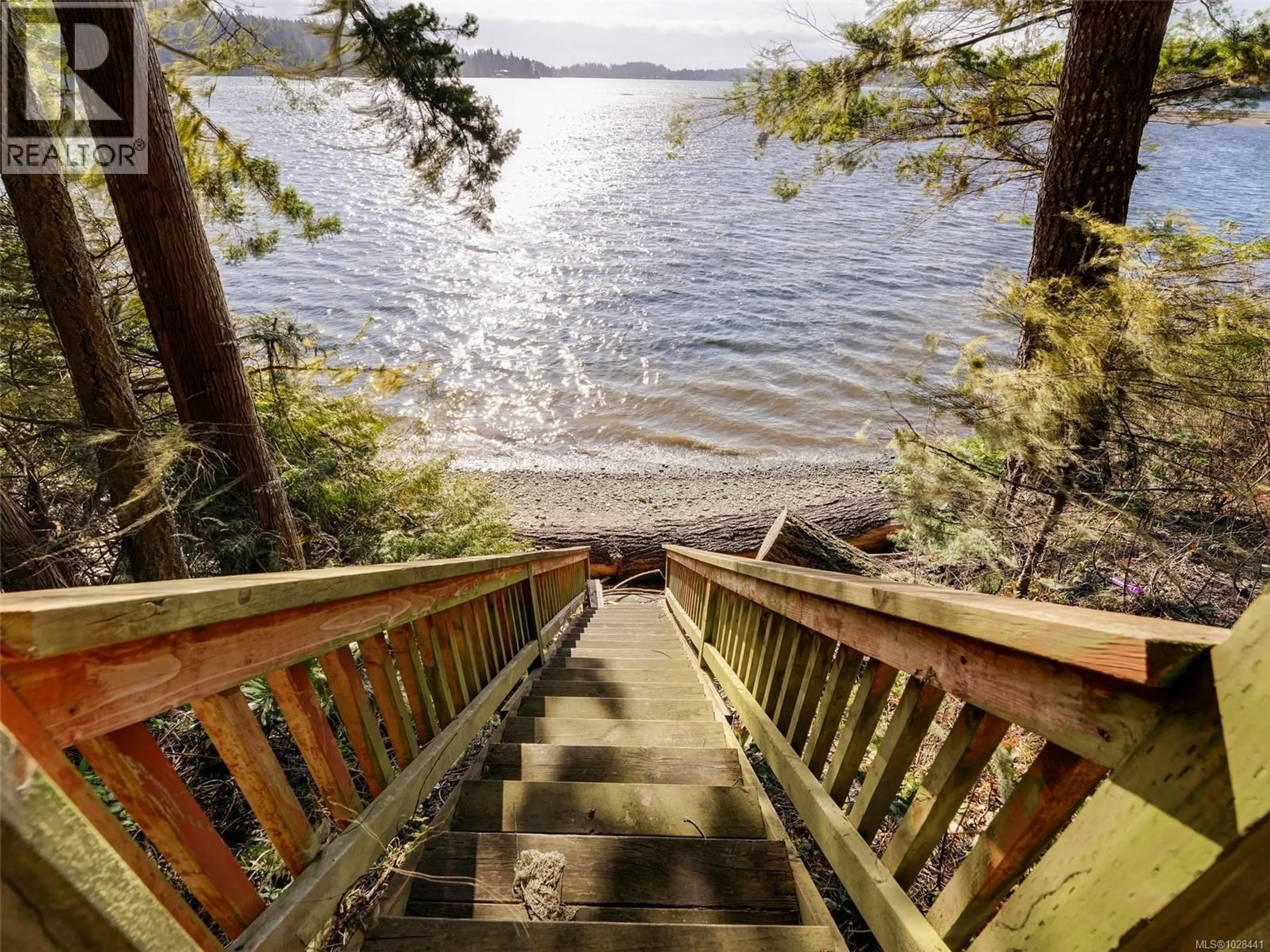Stairs for 2042 GLENIDLE ROAD, Sooke British Columbia V9Z0A9