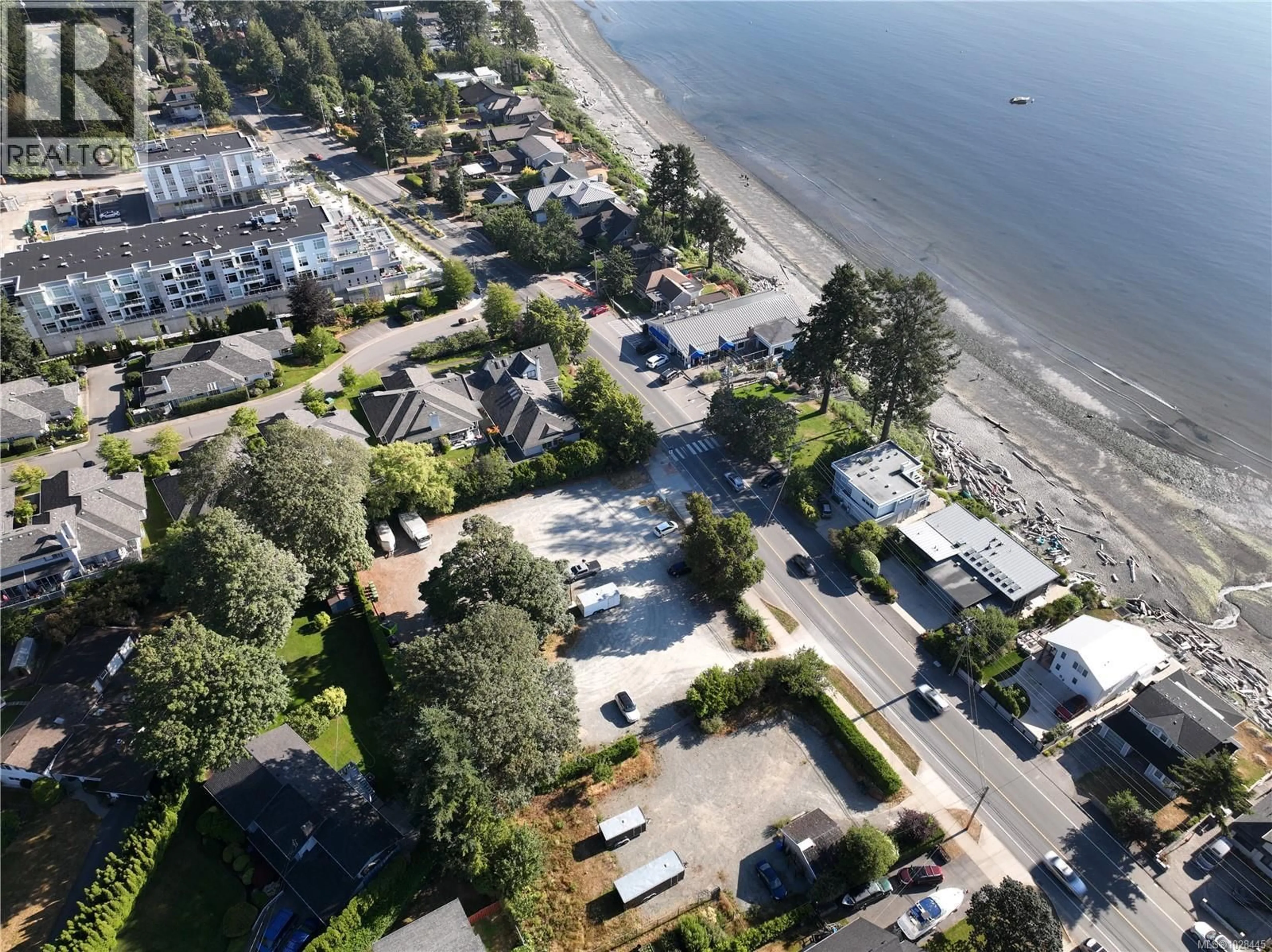 Unknown for 5090,94,98 CORDOVA BAY ROAD, Saanich British Columbia V8Y2K5