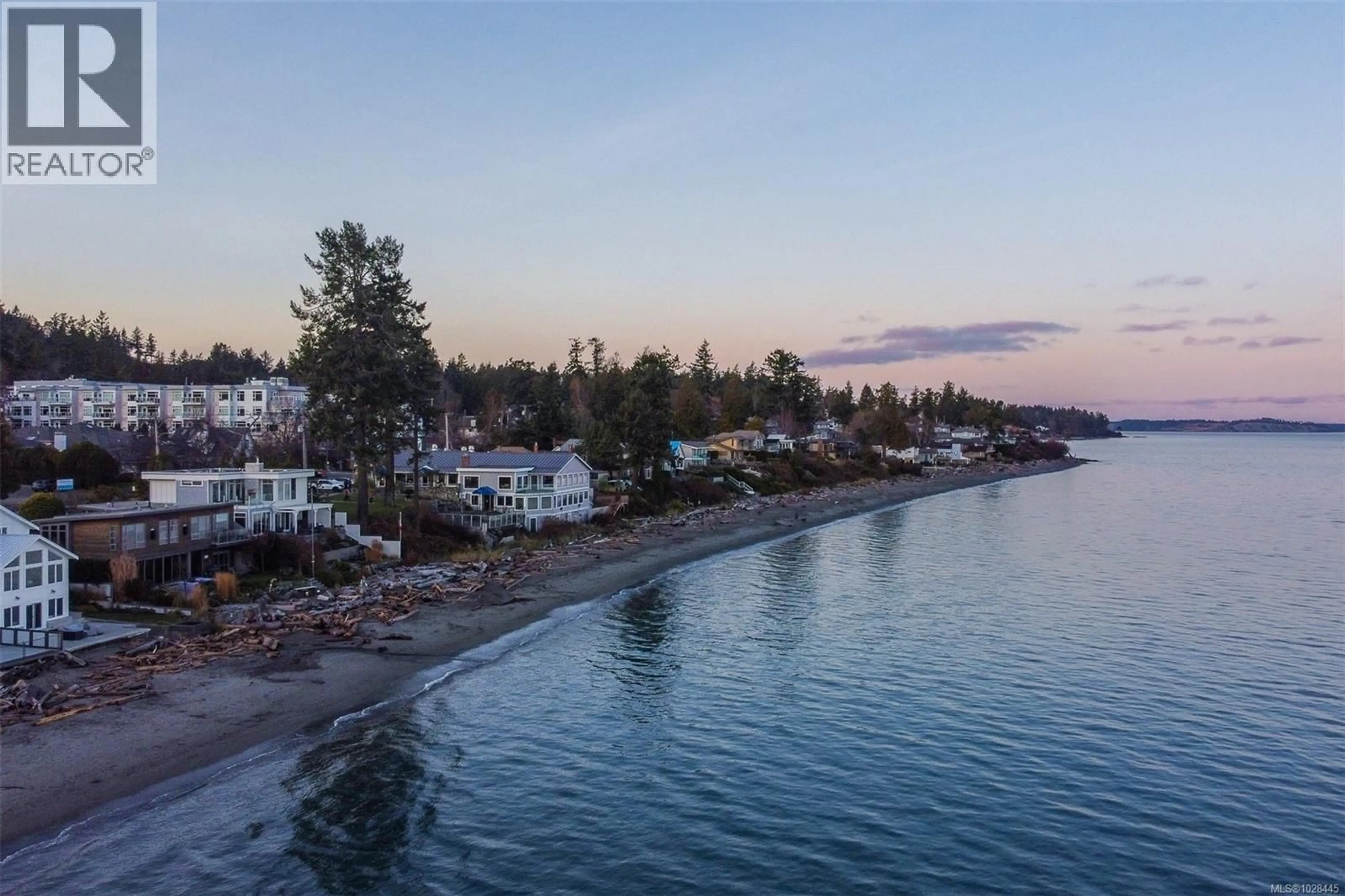 Unknown for 5090,94,98 CORDOVA BAY ROAD, Saanich British Columbia V8Y2K5