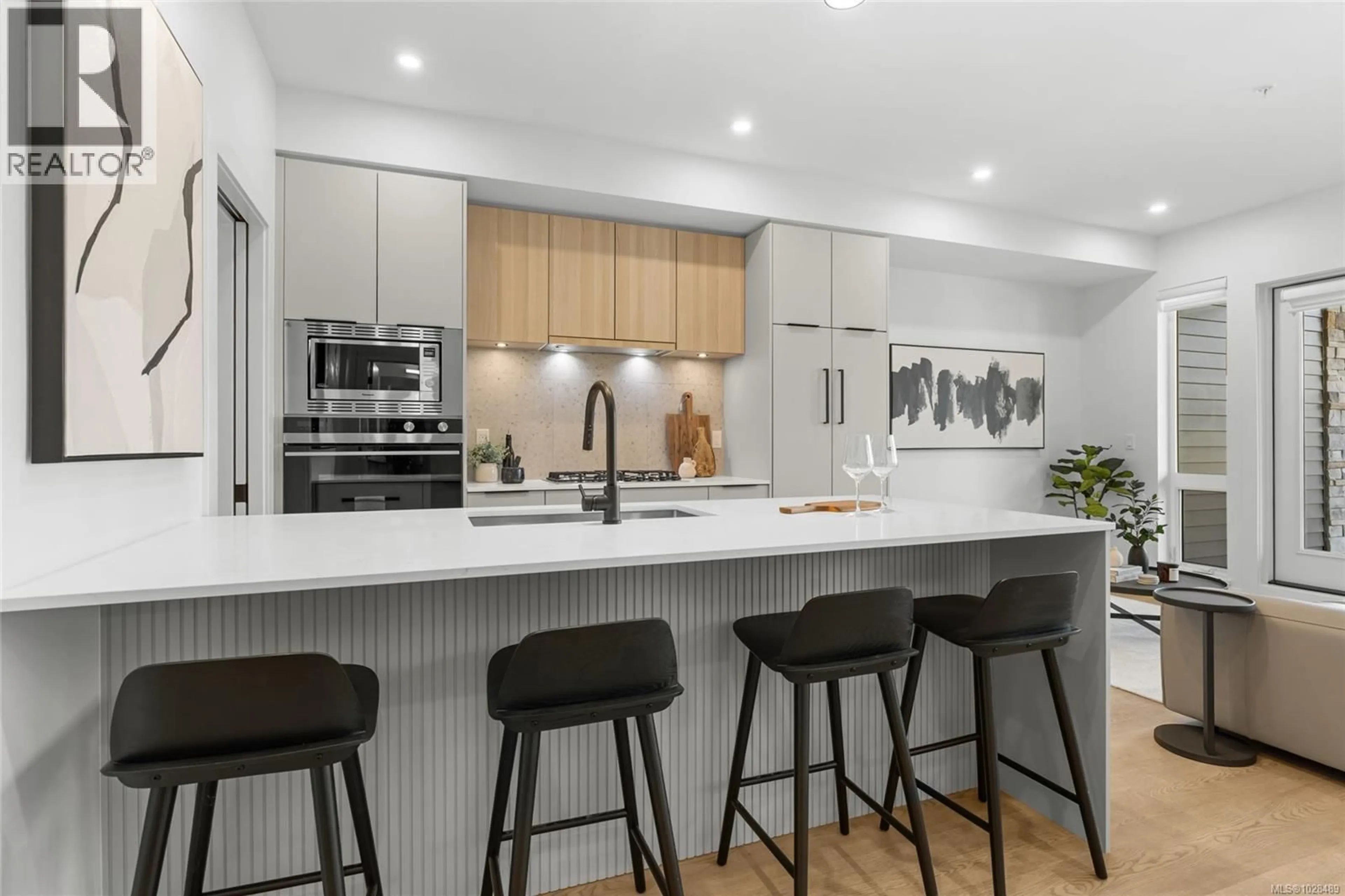 Contemporary kitchen, unknown for 106 - 2341 BEAR MOUNTAIN PARKWAY, Langford British Columbia V9B6V1