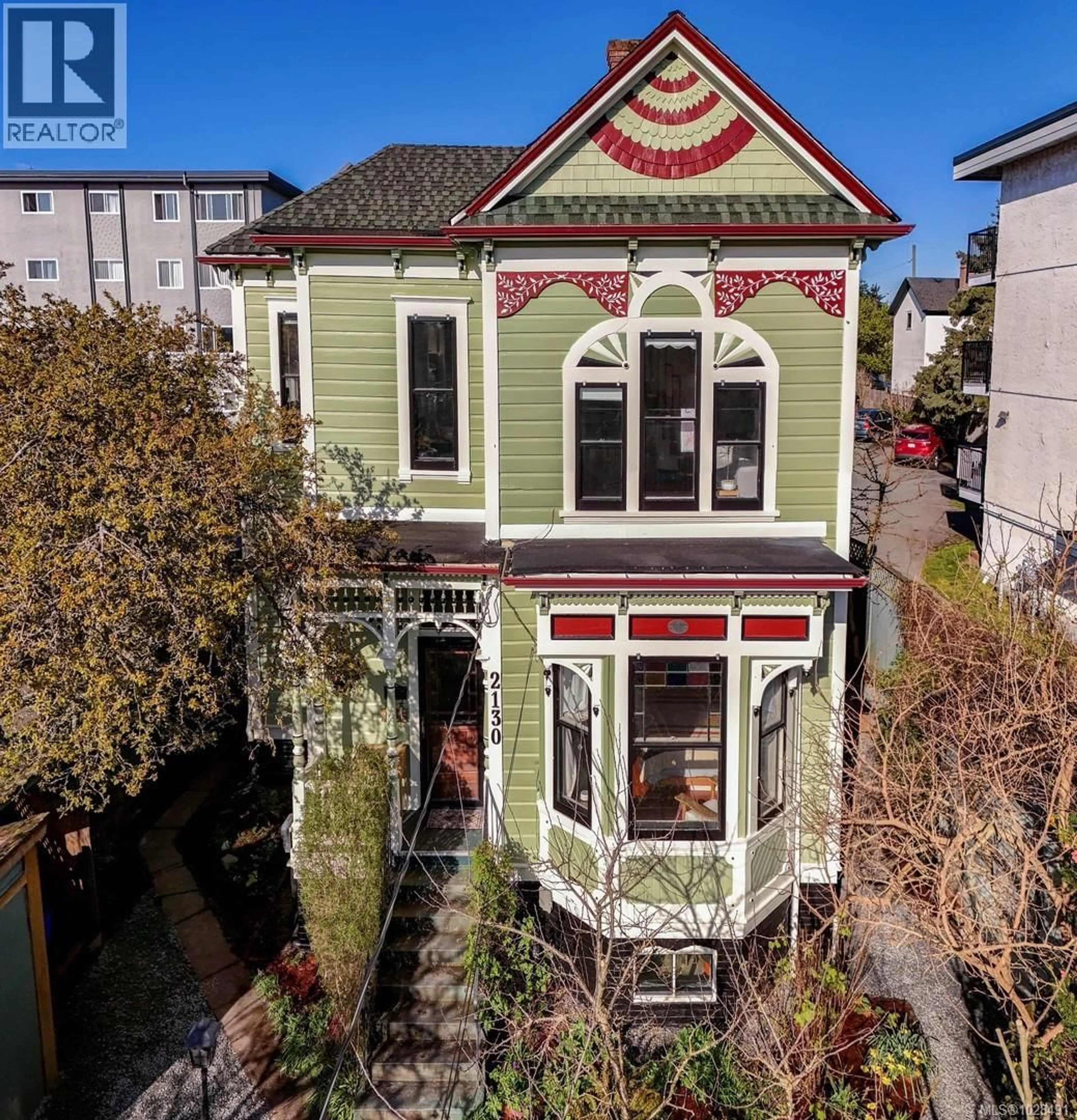 A pic from outside/outdoor area/front of a property/back of a property/a pic from drone, street for 2130 RIDGE ROAD, Victoria British Columbia V8T3E9