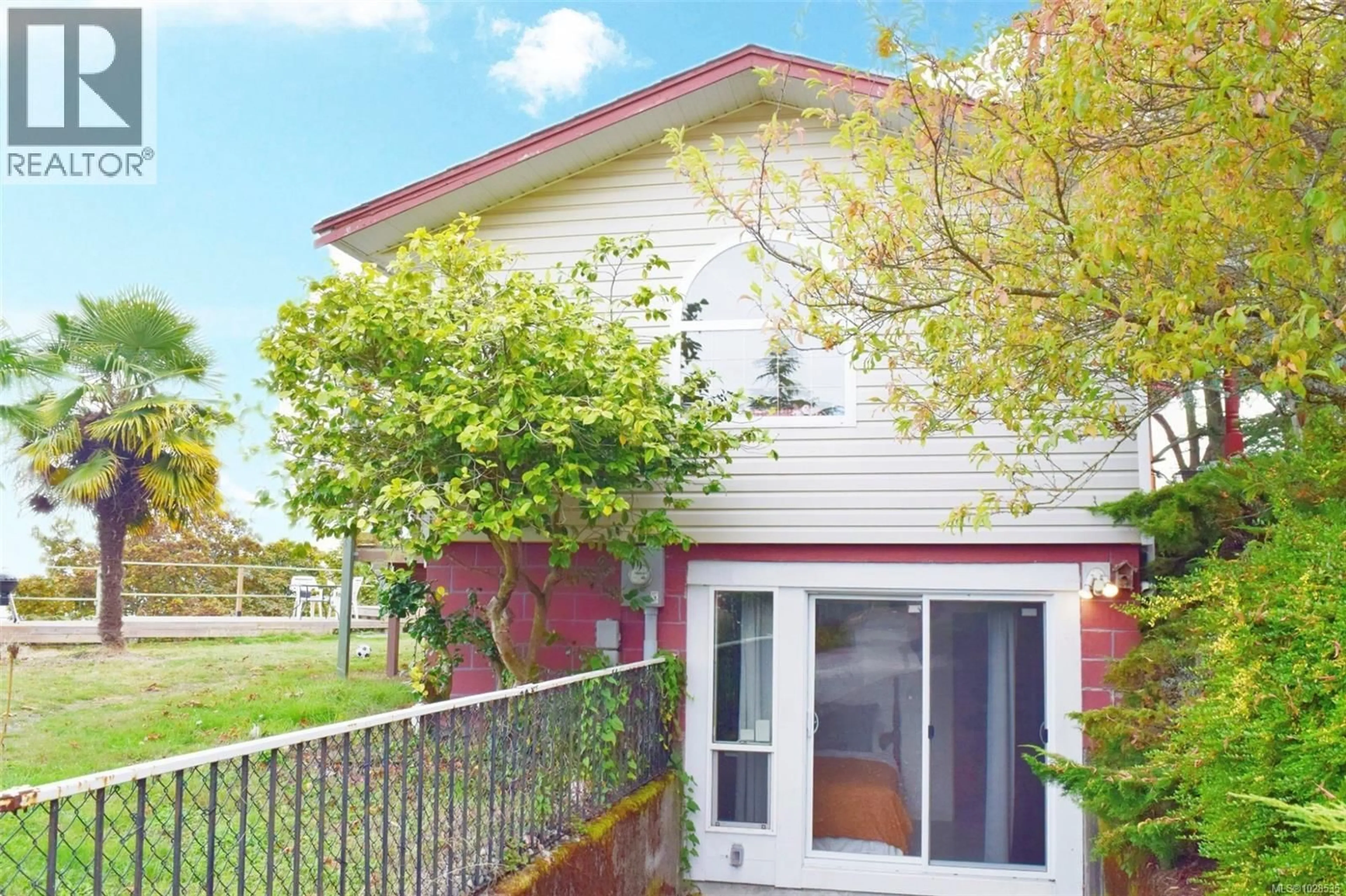 Home with vinyl exterior material, street for 3518 PARANDEH LANE, Colwood British Columbia V9C1X7