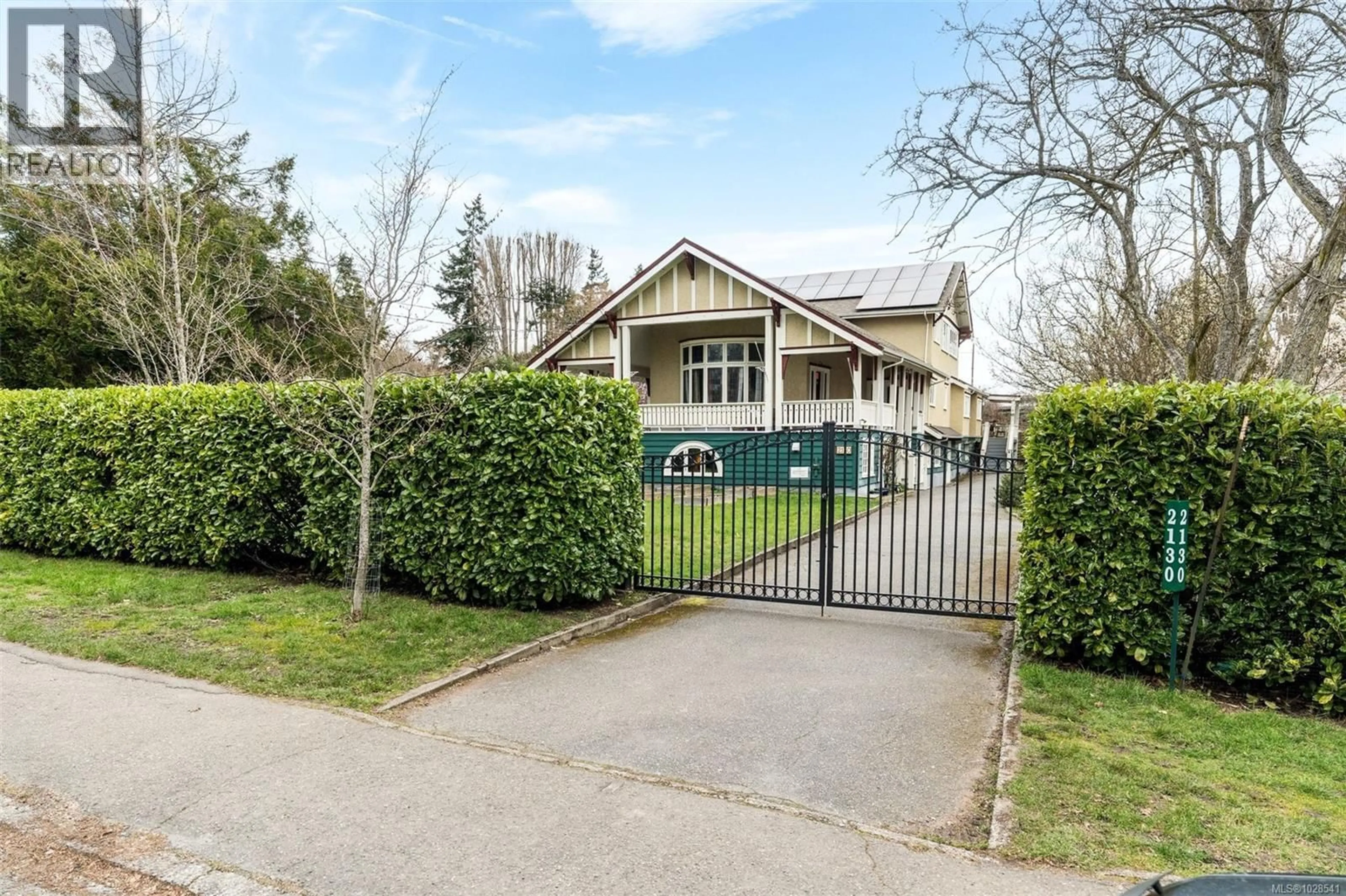 A pic from outside/outdoor area/front of a property/back of a property/a pic from drone, street for 2130 CENTRAL AVENUE, Oak Bay British Columbia V8S2R3