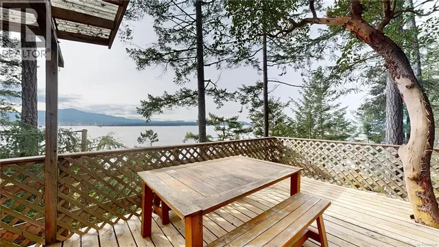 811 CANSO ROAD, Gabriola Island 5