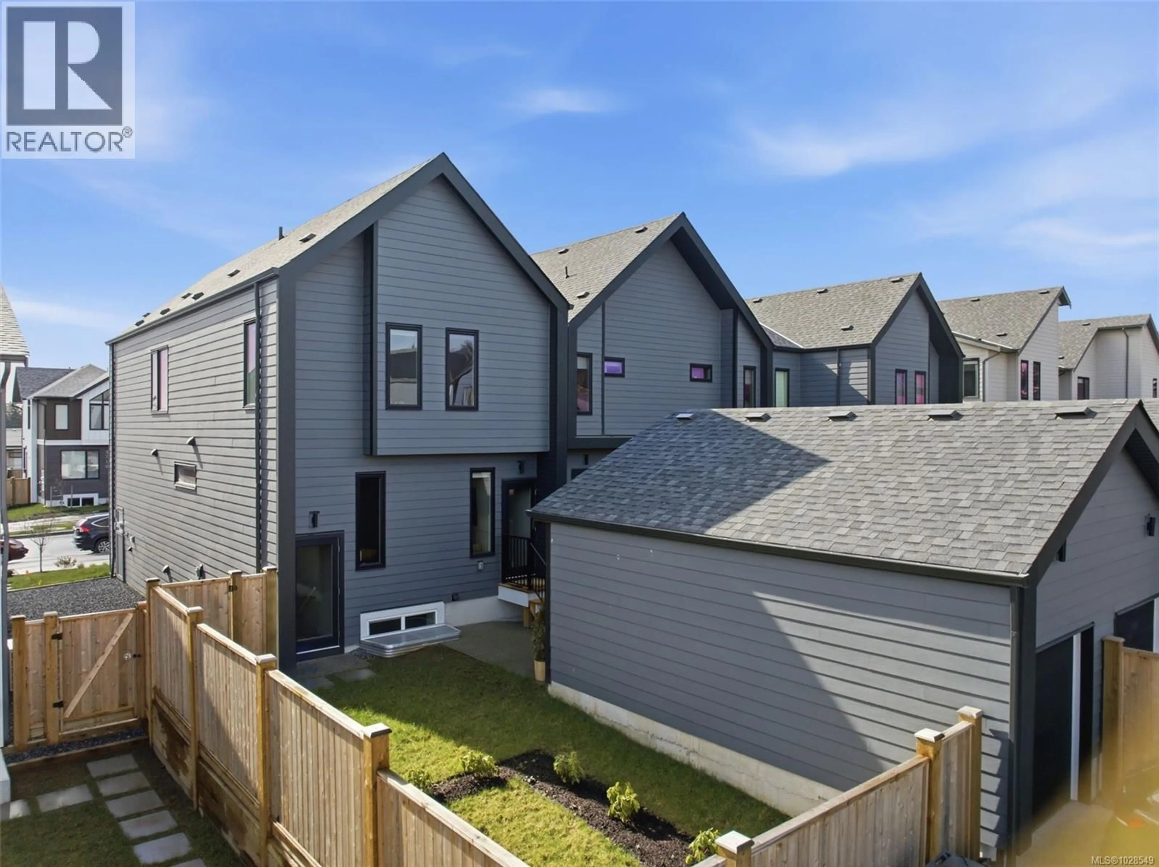 A pic from outside/outdoor area/front of a property/back of a property/a pic from drone, street for 3718 PRODUCERS WAY, Colwood British Columbia V9C0T2