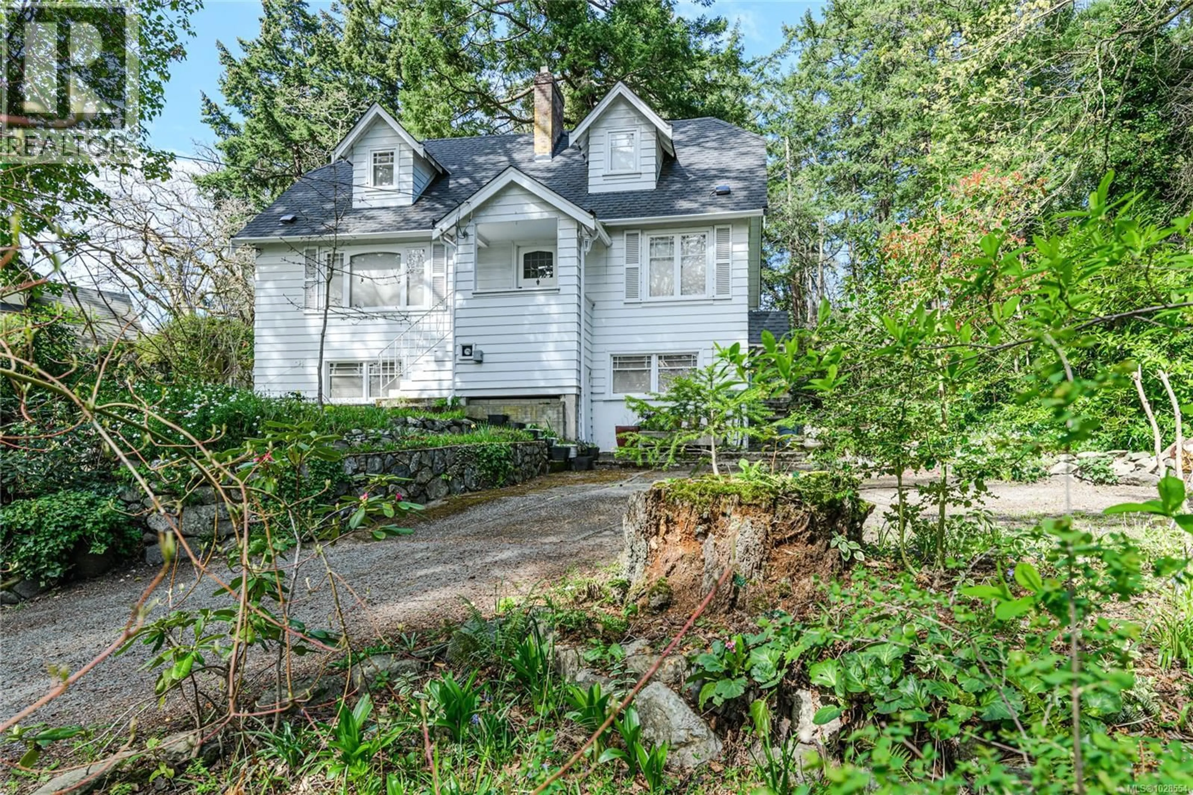 Home with vinyl exterior material, street for 1254 BURNSIDE ROAD WEST, View Royal British Columbia V8Z1N9