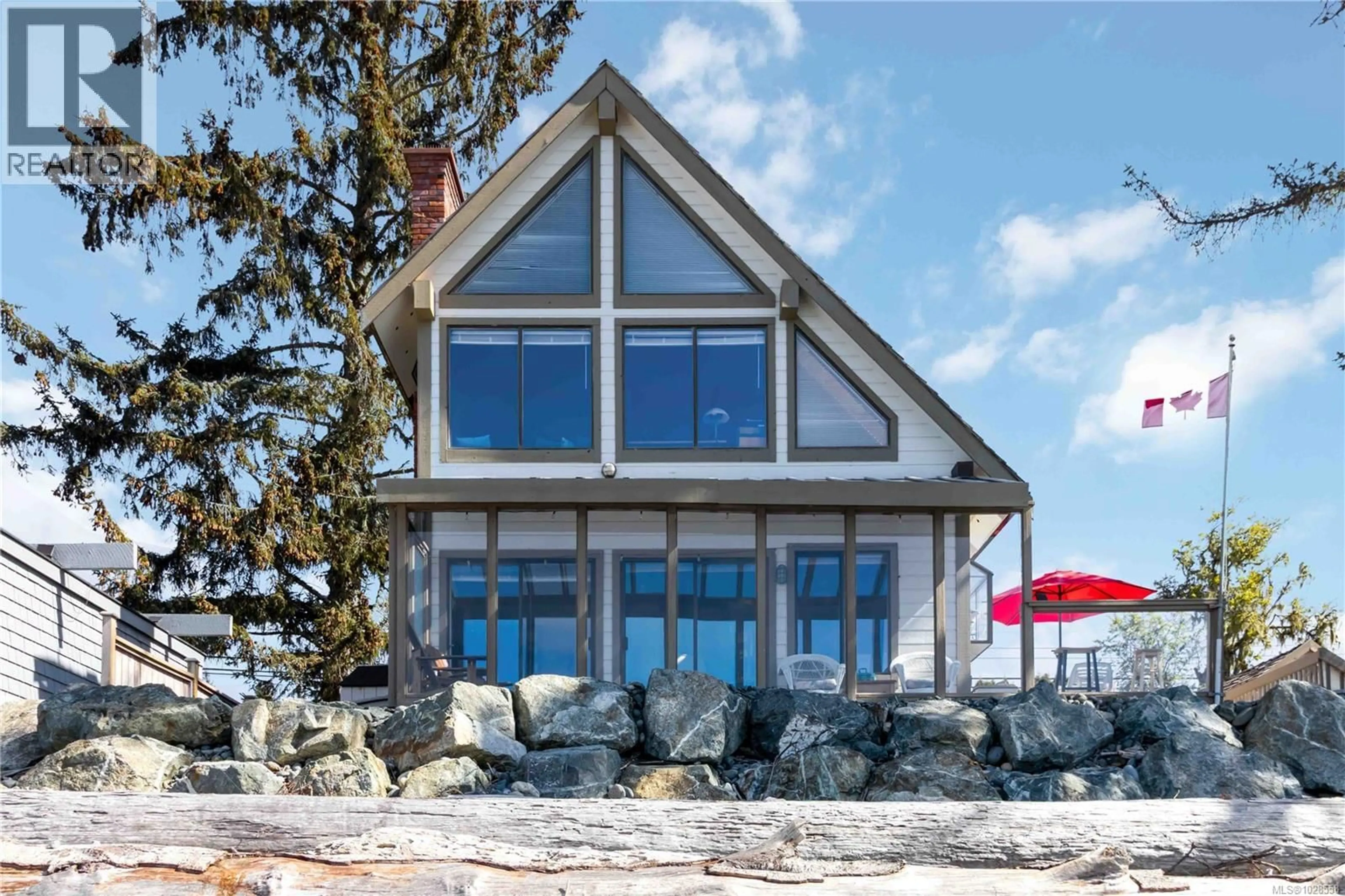 Home with vinyl exterior material, water/lake/river/ocean view for 8719 WEST COAST ROAD, Sooke British Columbia V9Z1H2
