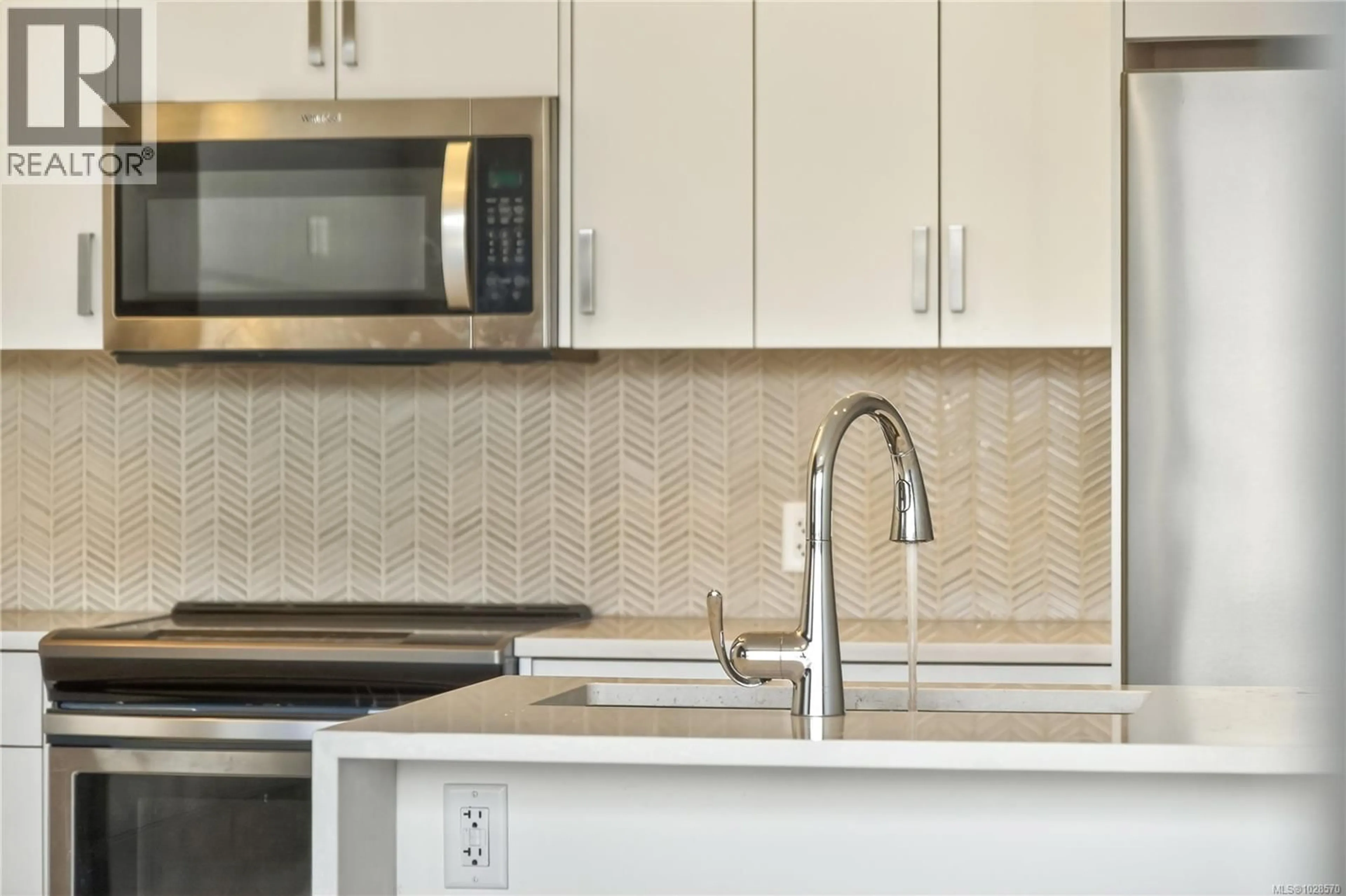 Unknown for 310 - 91 CHAPEL STREET, Nanaimo British Columbia V9R0J3