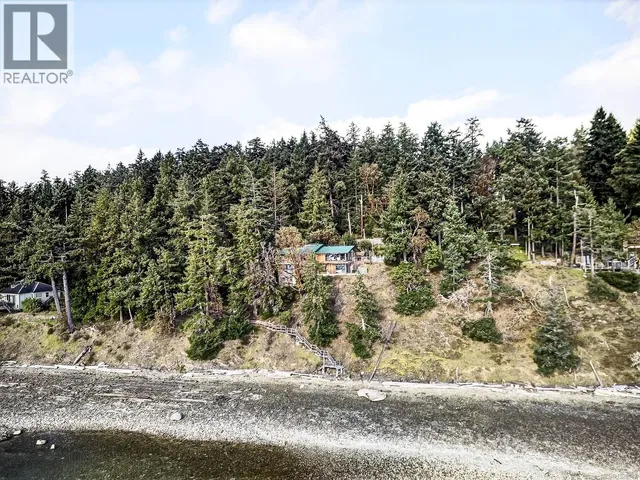 300 OLD SCOTT ROAD, Salt Spring 4