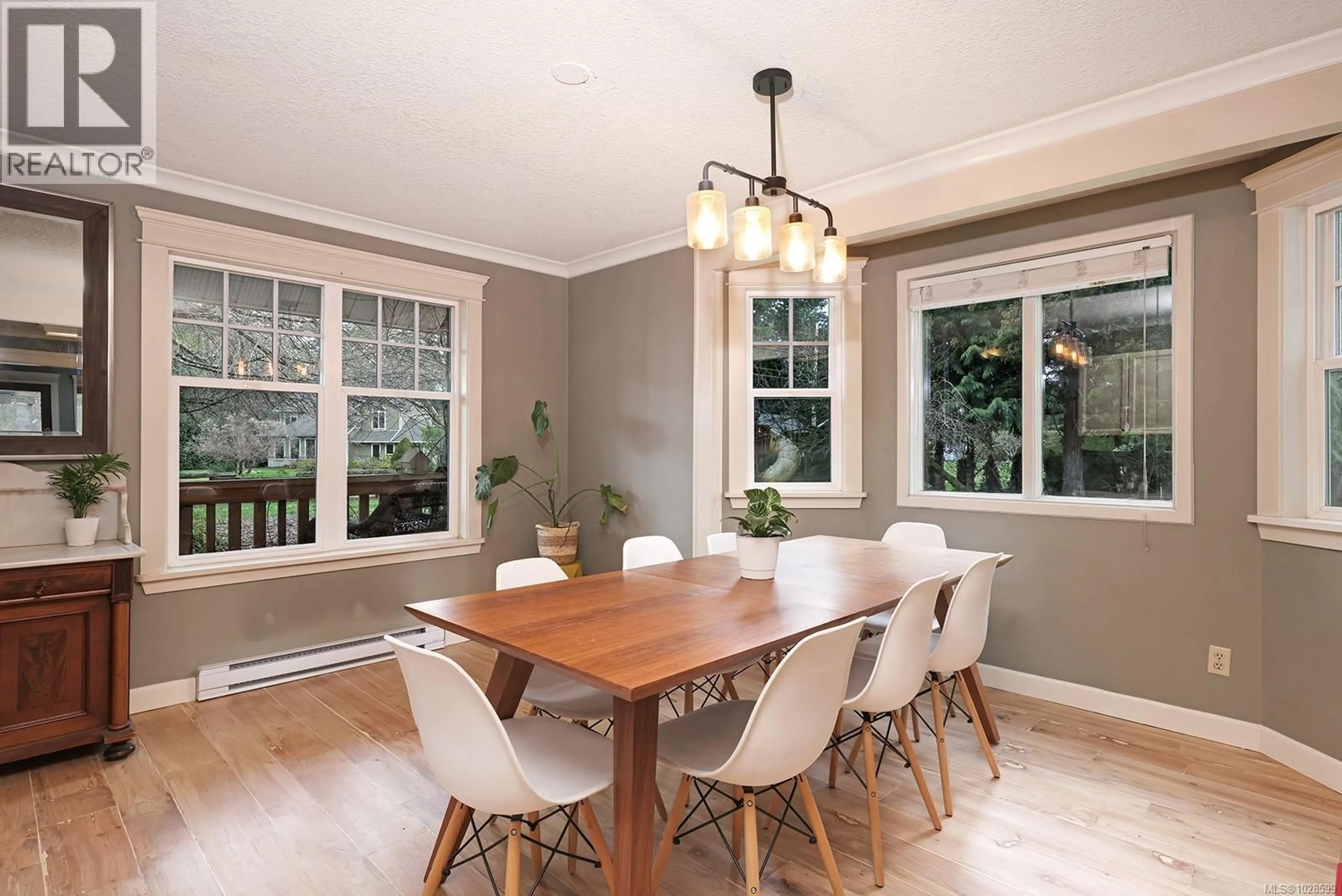 Dining room, wood/laminate floor for 3775 ROY CREEK ROAD, Royston British Columbia V0R2V0