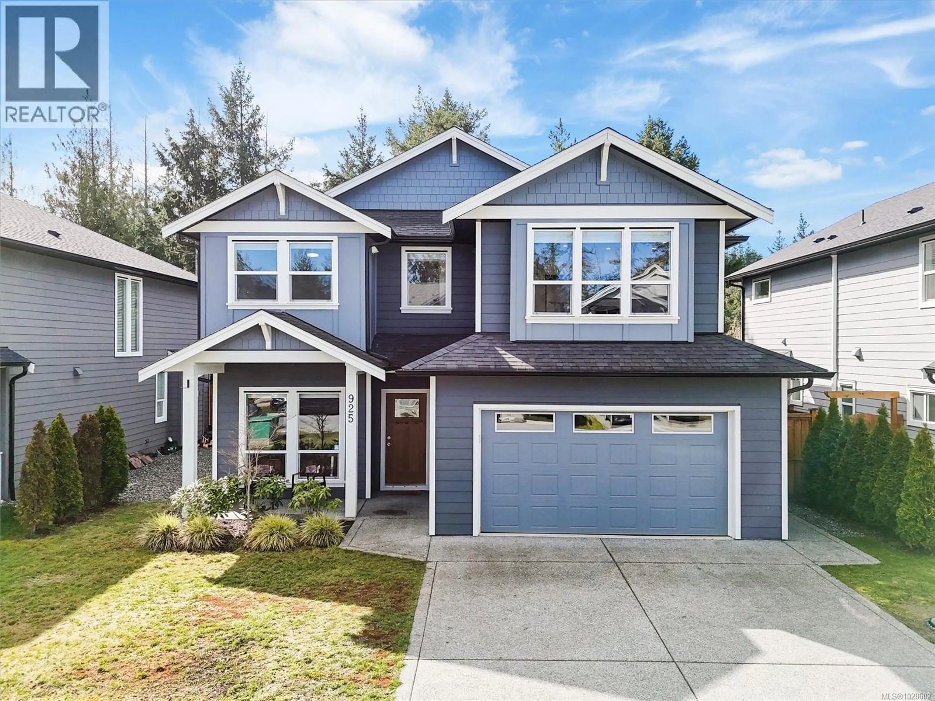 Home with vinyl exterior material, street for 925 BLAKEON PLACE, Langford British Columbia V9C0R3