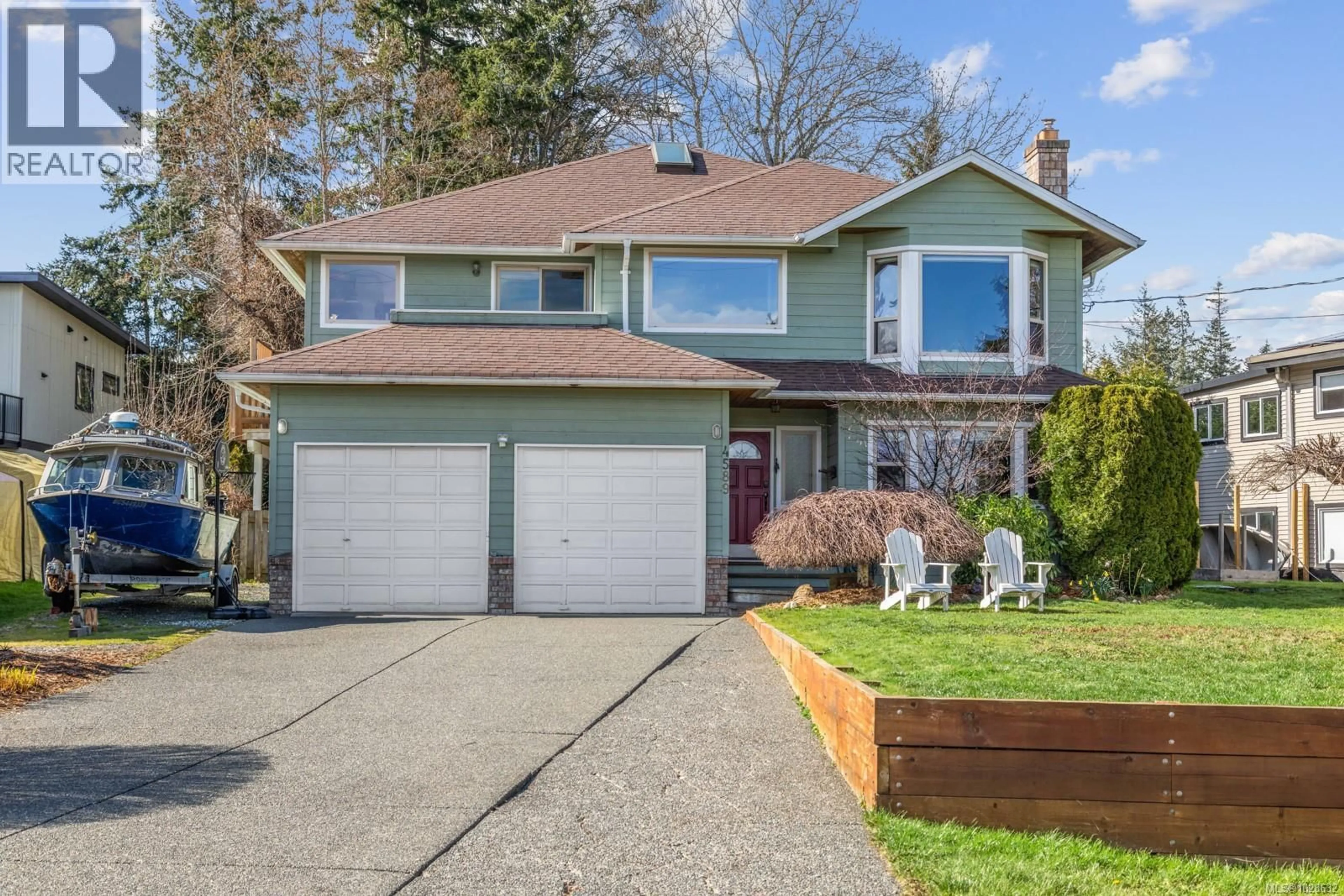 Home with vinyl exterior material, street for 4589 KILMARNOCK DRIVE, Courtenay British Columbia V9N9S6