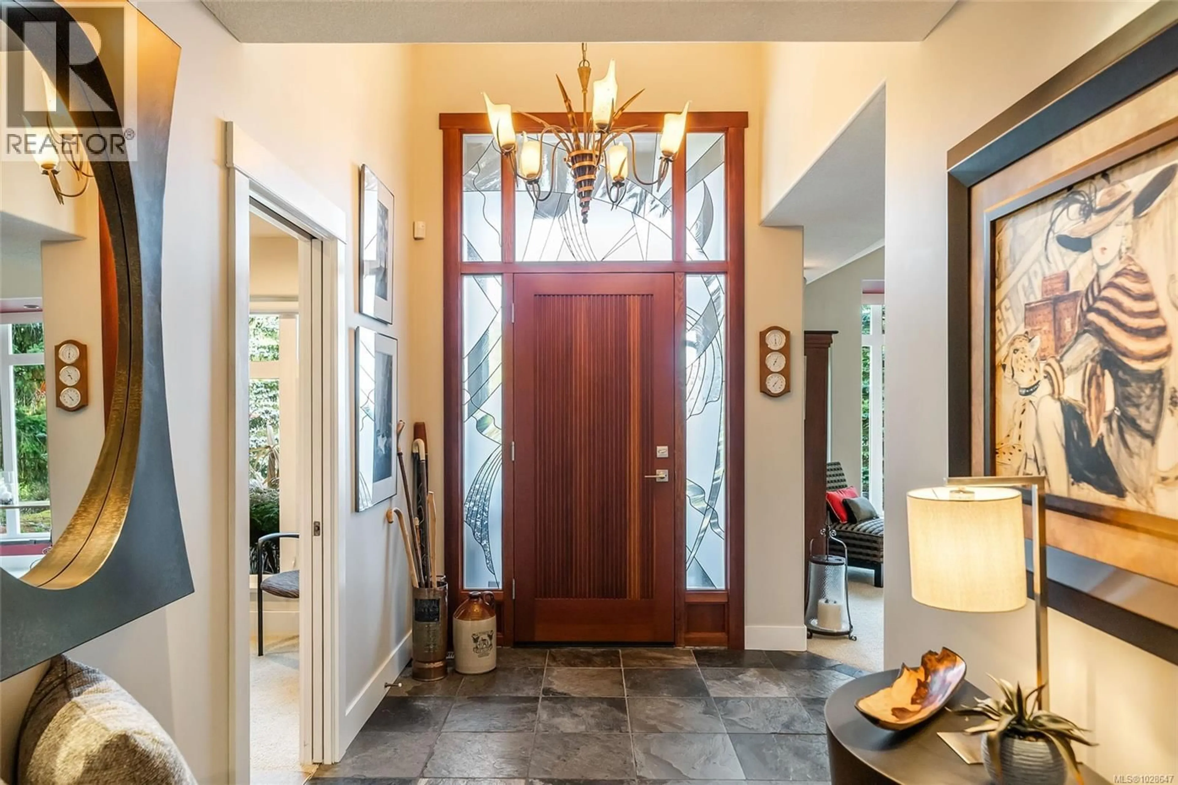 Indoor entryway for 3720 DOLPHIN DRIVE, Nanoose Bay British Columbia V9P9H1