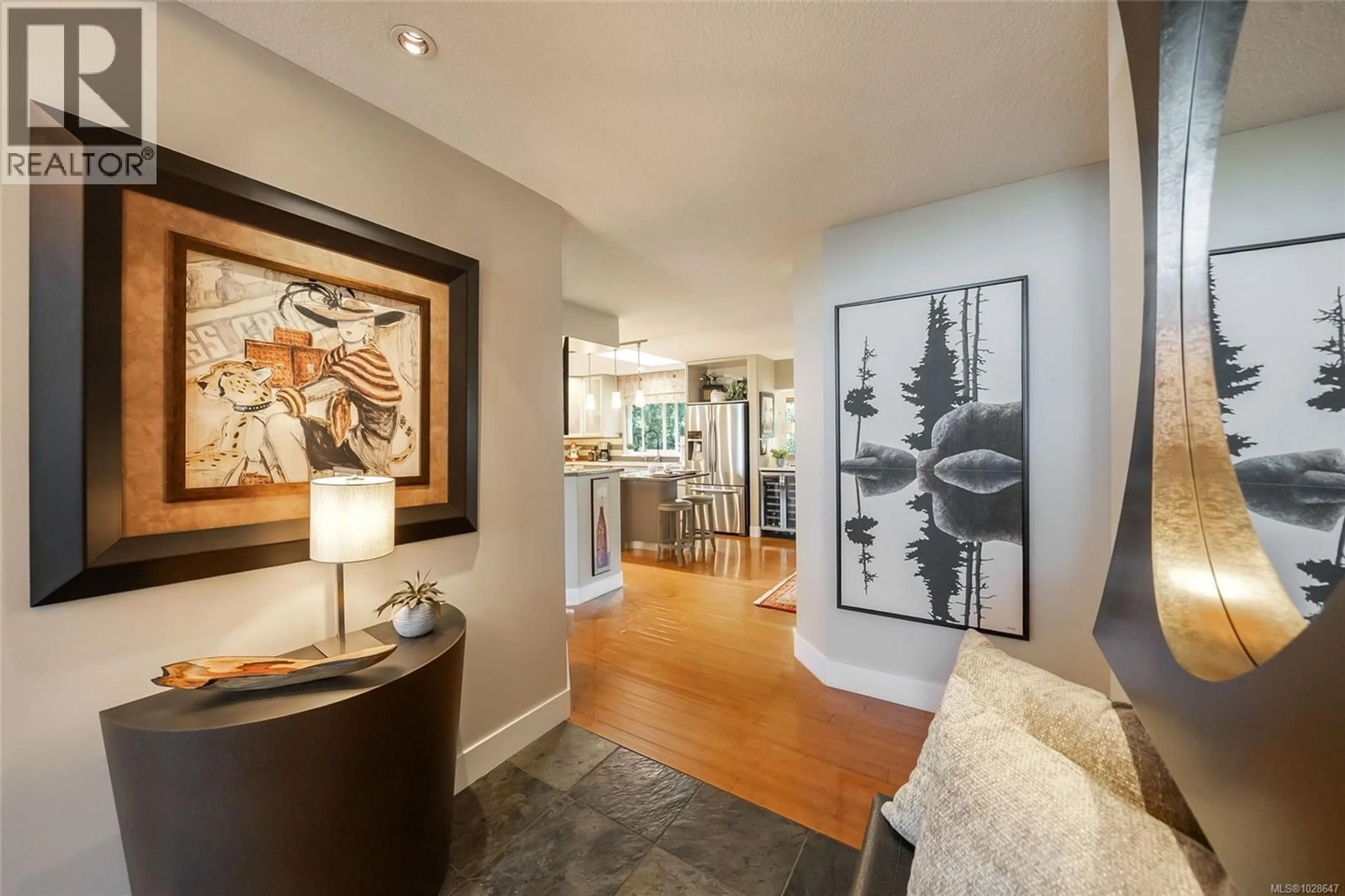 Indoor entryway for 3720 DOLPHIN DRIVE, Nanoose Bay British Columbia V9P9H1