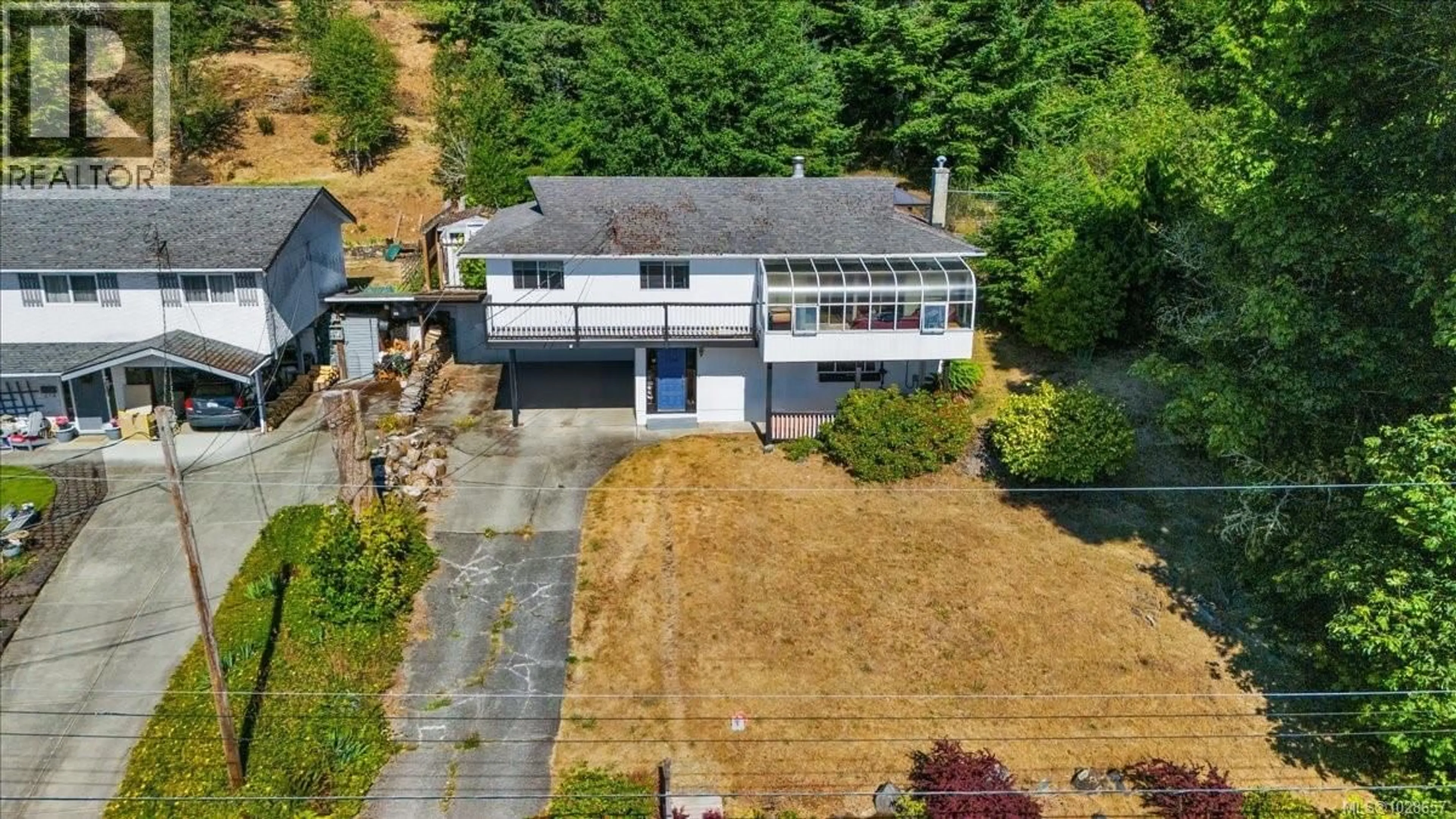 A pic from outside/outdoor area/front of a property/back of a property/a pic from drone, unknown for 2348 FRENCH ROAD NORTH, Sooke British Columbia V9Z0M5