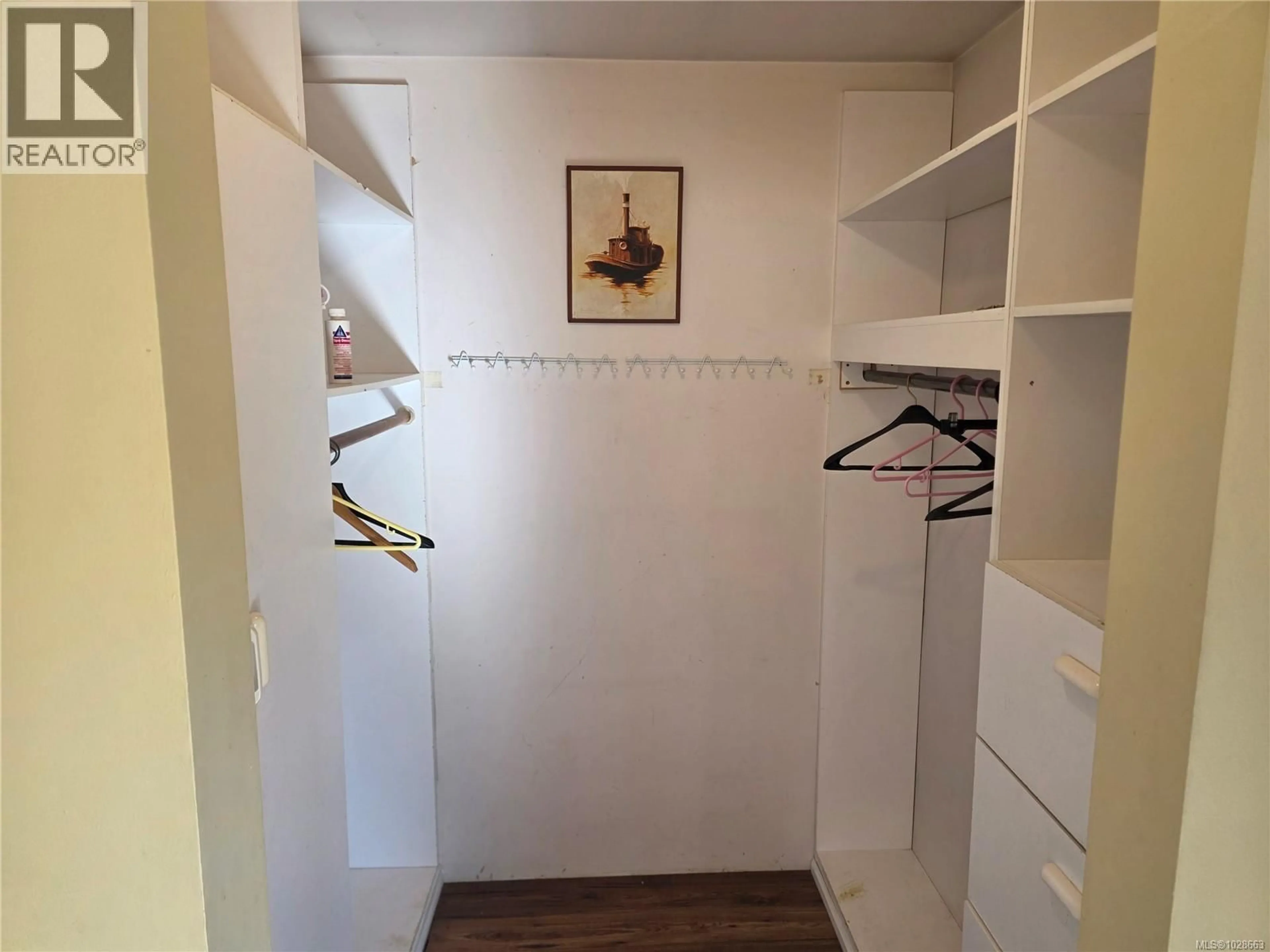Storage room or clothes room or walk-in closet for 3039 5TH AVENUE, Port Alberni British Columbia V9Y2E4