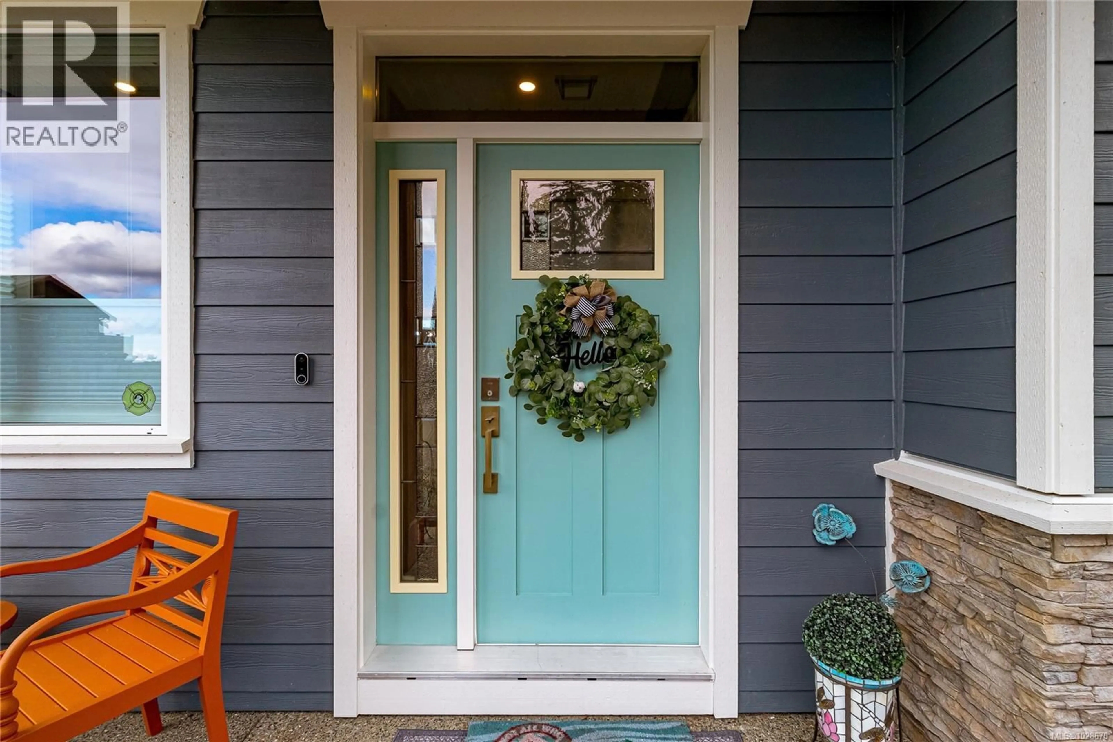 Indoor entryway for 9048 DRIFTWOOD DRIVE, Chemainus British Columbia V0R1K2