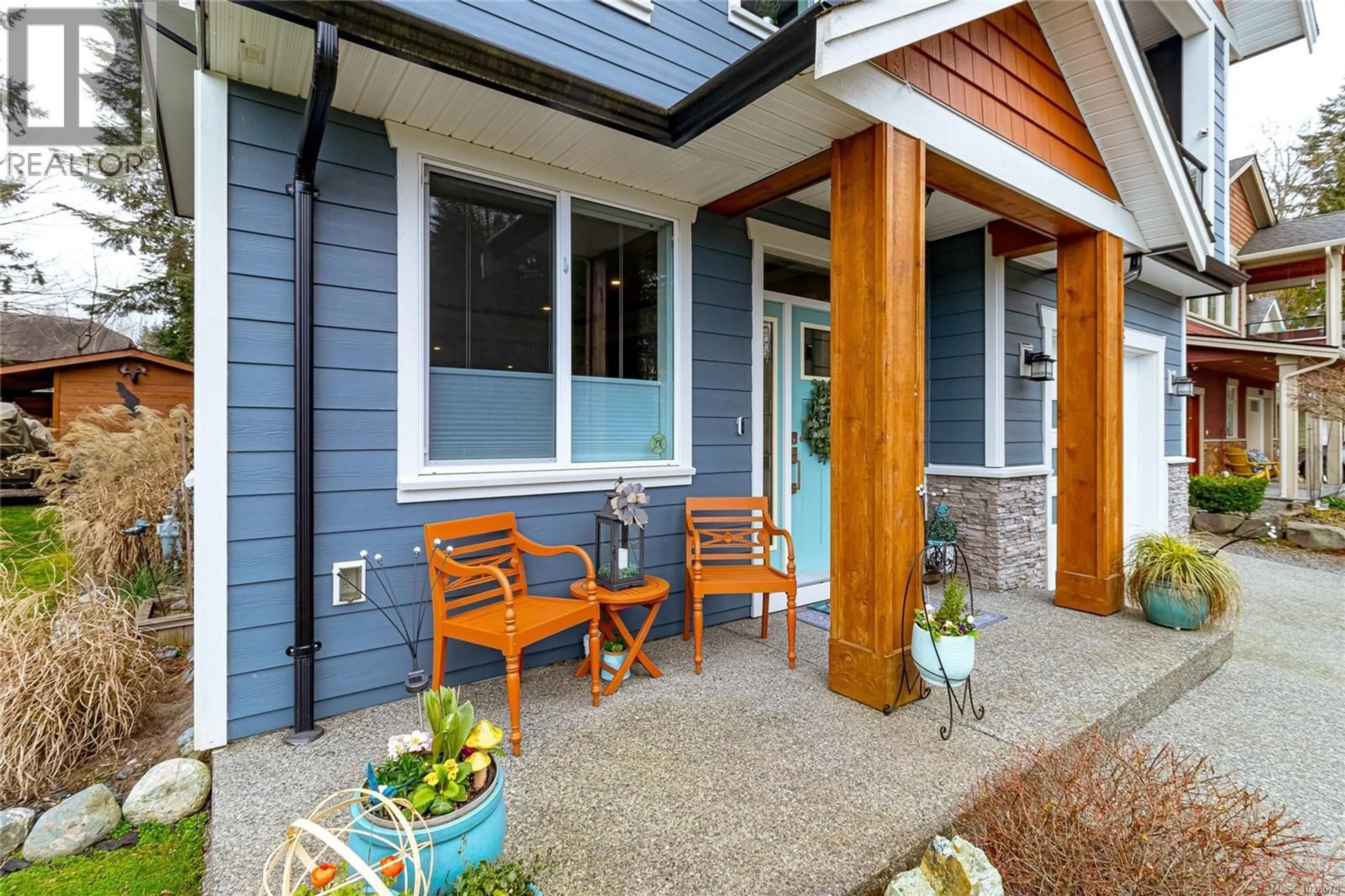 Home with vinyl exterior material, street for 9048 DRIFTWOOD DRIVE, Chemainus British Columbia V0R1K2