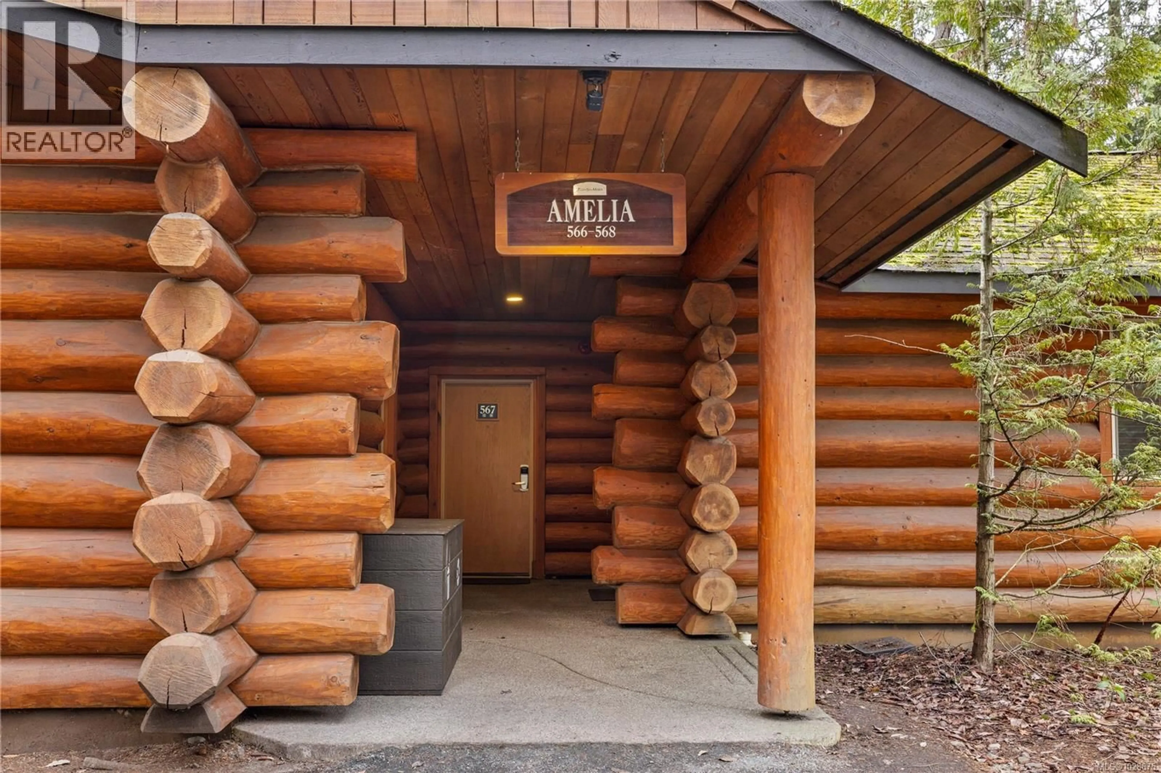 Indoor foyer for 568 - 1155 RESORT DRIVE, Parksville British Columbia V9P2E3