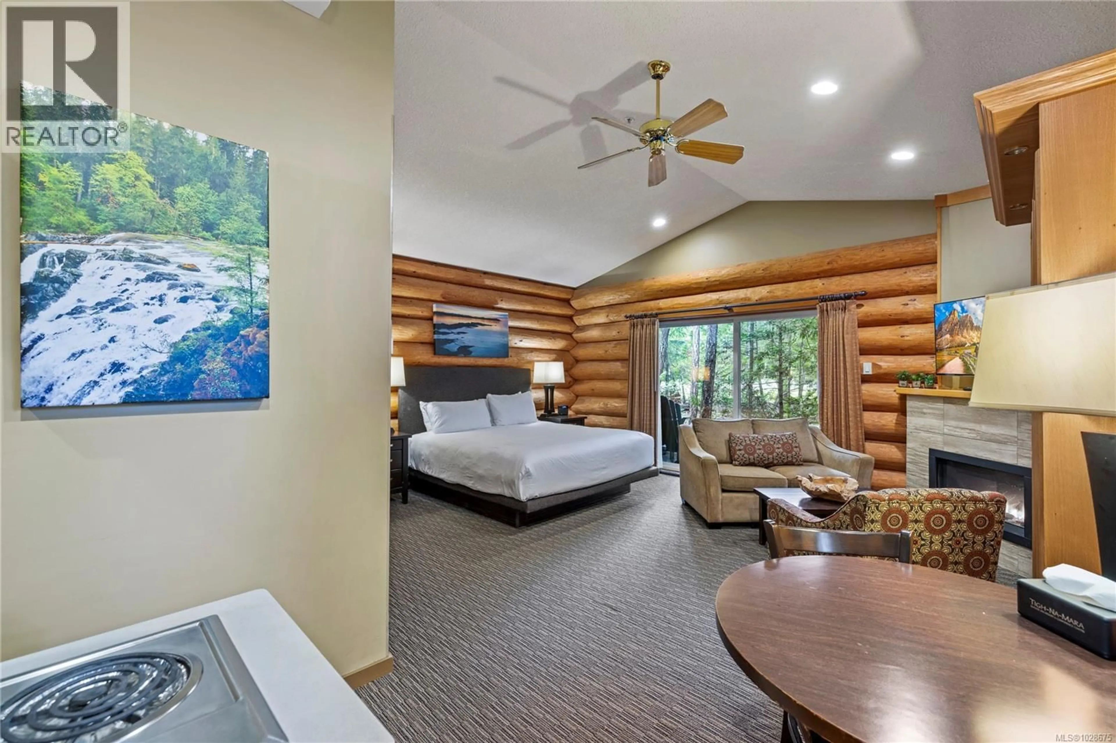 A pic of a room for 568 - 1155 RESORT DRIVE, Parksville British Columbia V9P2E3