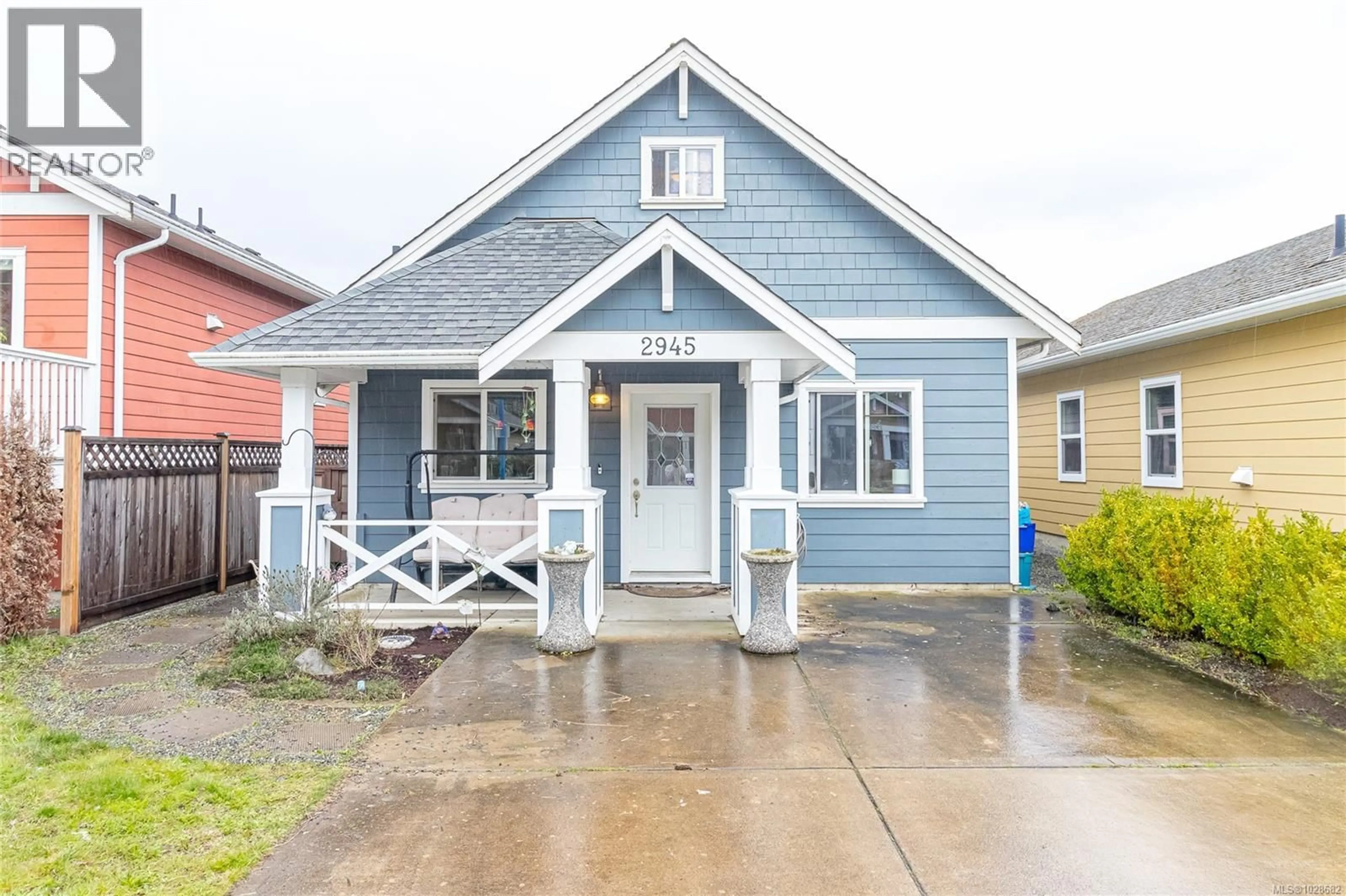 Home with vinyl exterior material, street for 2945 GOLDEN SPIKE PLACE, Langford British Columbia V9B0K6