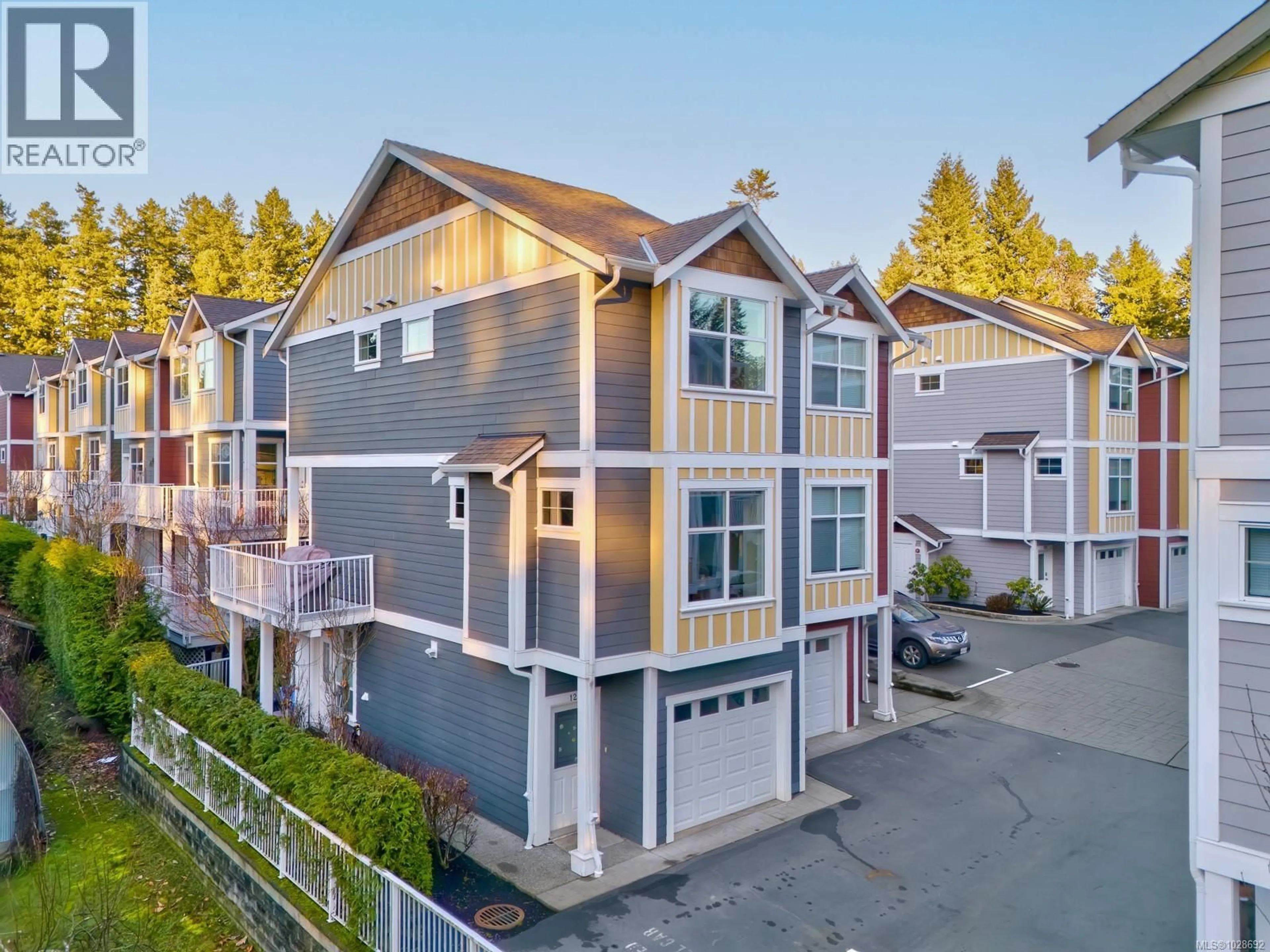 Home with vinyl exterior material, street for 128 - 6057 DOUMONT ROAD, Nanaimo British Columbia V9T0G3