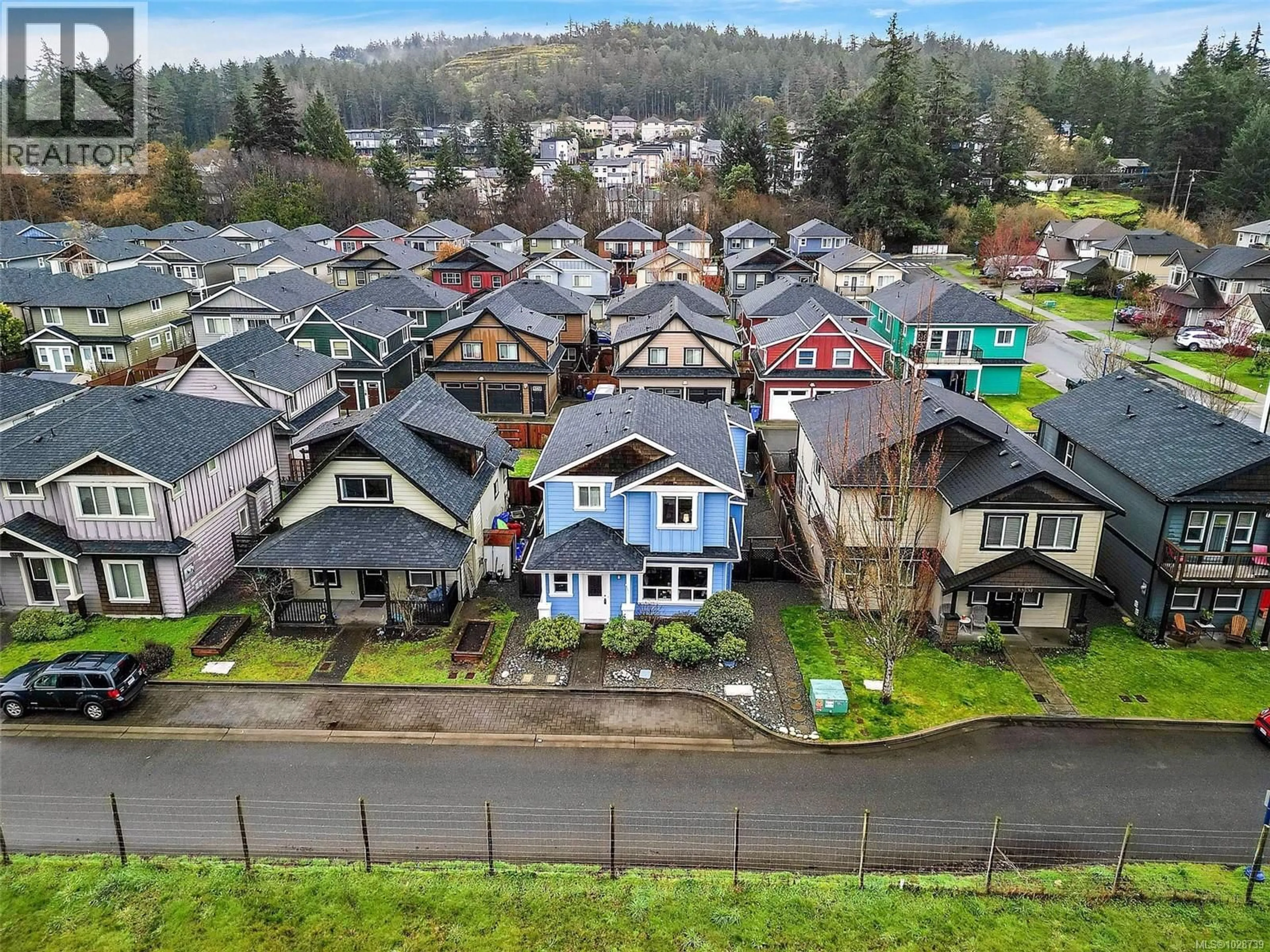 A pic from outside/outdoor area/front of a property/back of a property/a pic from drone, street for 3389 PIPER ROAD, Langford British Columbia V9C0G9