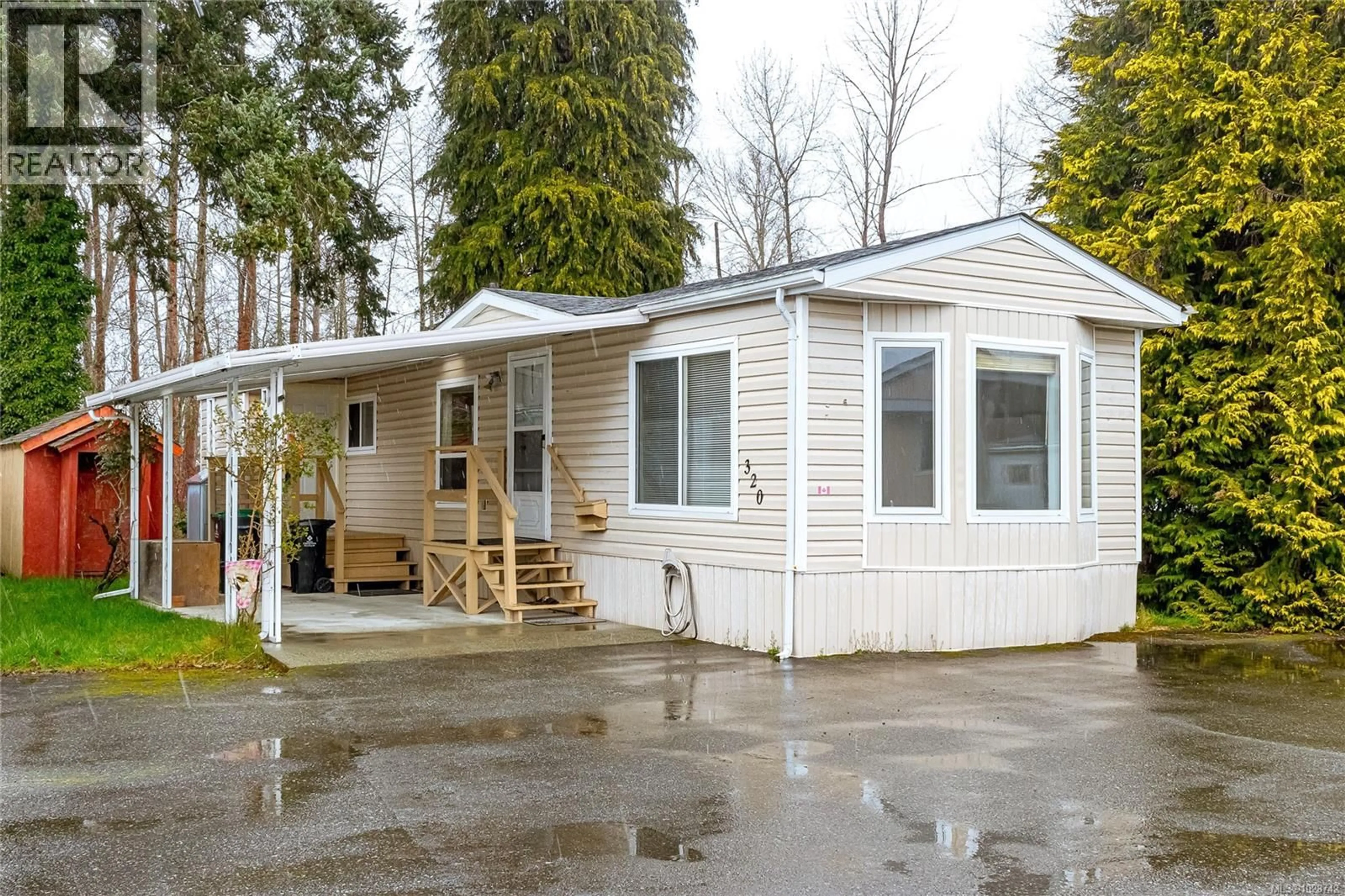 Home with vinyl exterior material, street for 320 - 2885 BOYS ROAD, Duncan British Columbia V9L4Y9