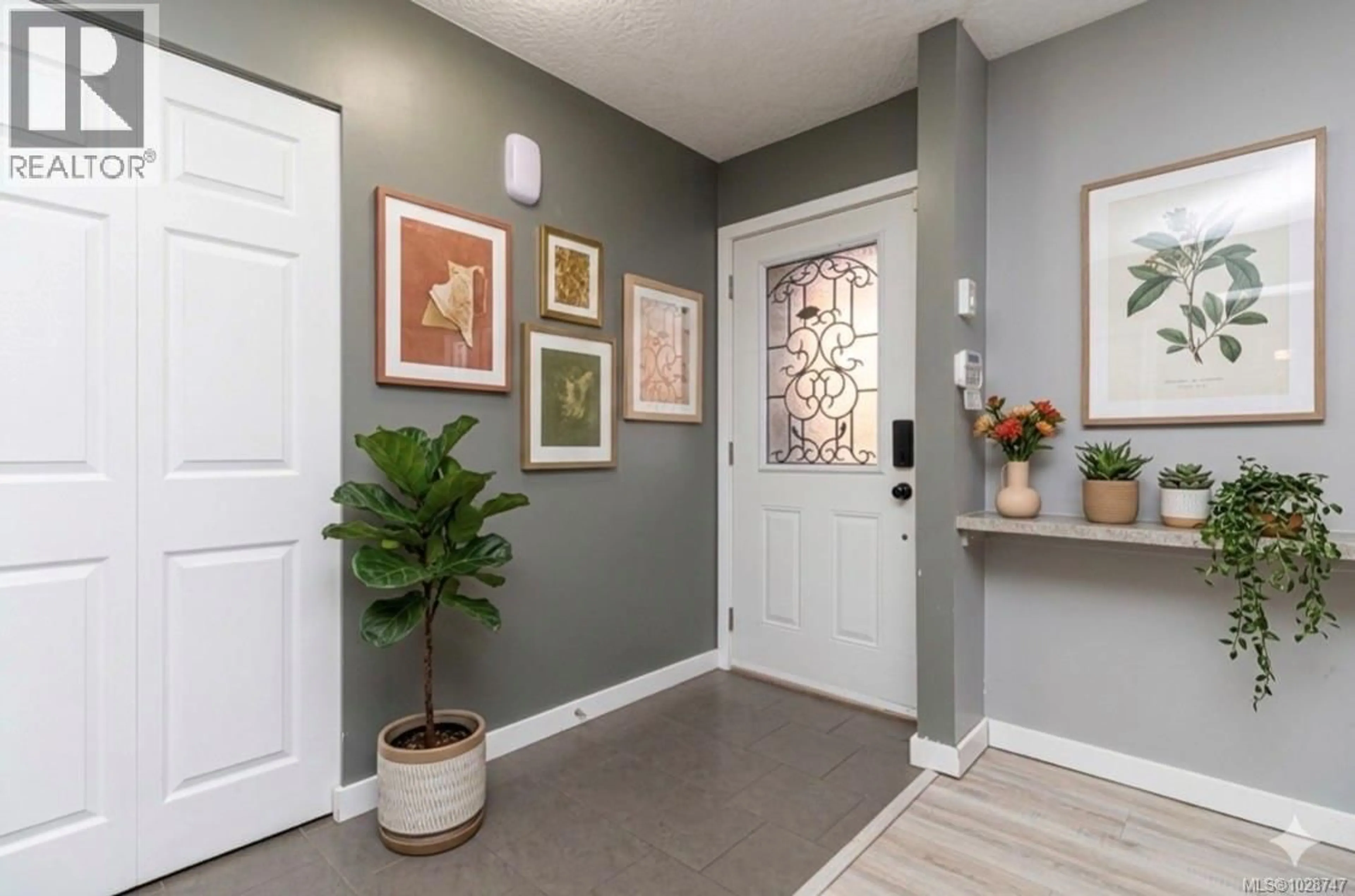 Indoor entryway for 2894 MAURICE LANE, Langford British Columbia V9B5L5