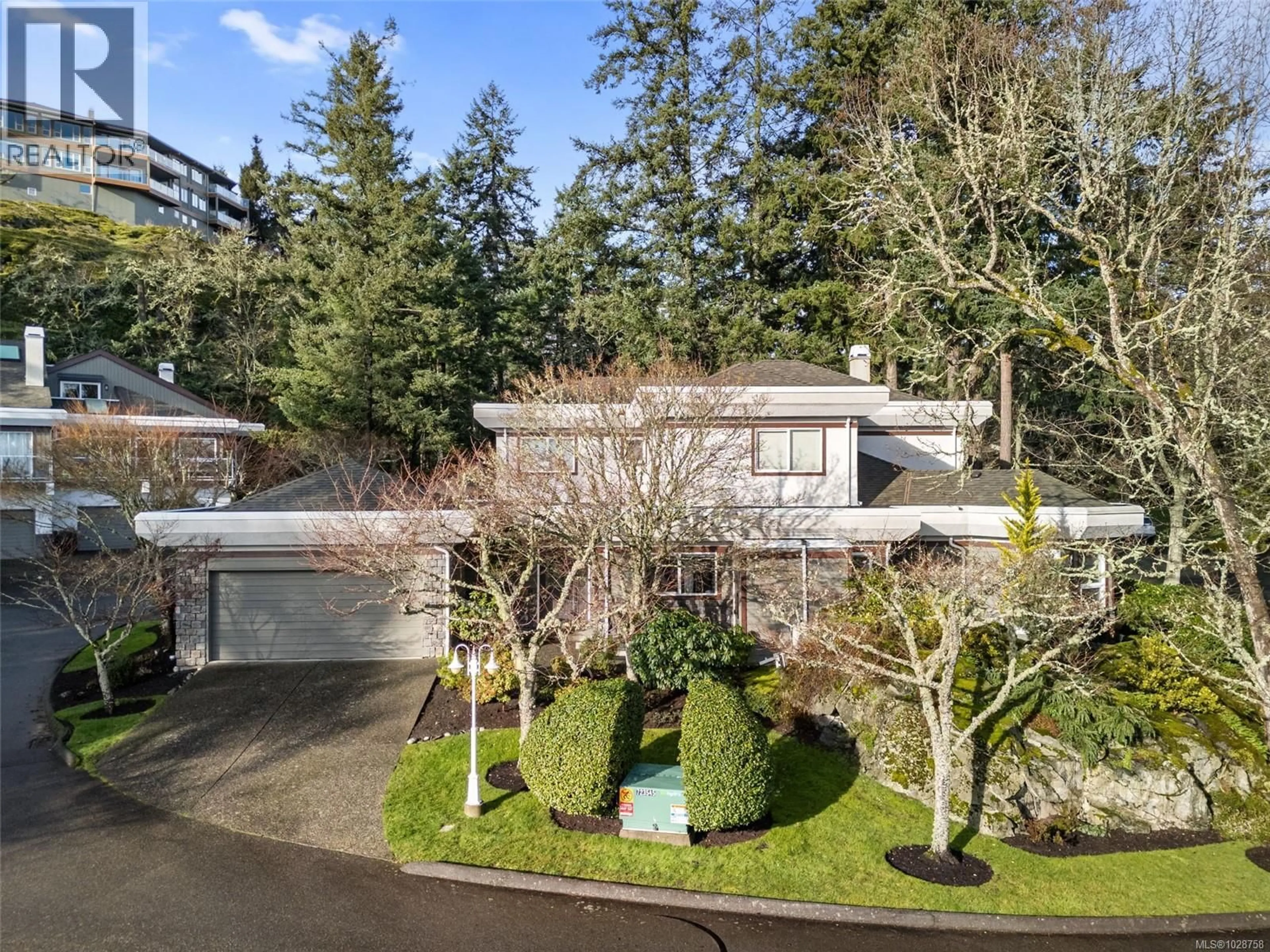A pic from outside/outdoor area/front of a property/back of a property/a pic from drone, street for 12 - 1063 VALEWOOD TRAIL, Saanich British Columbia V8X5G5