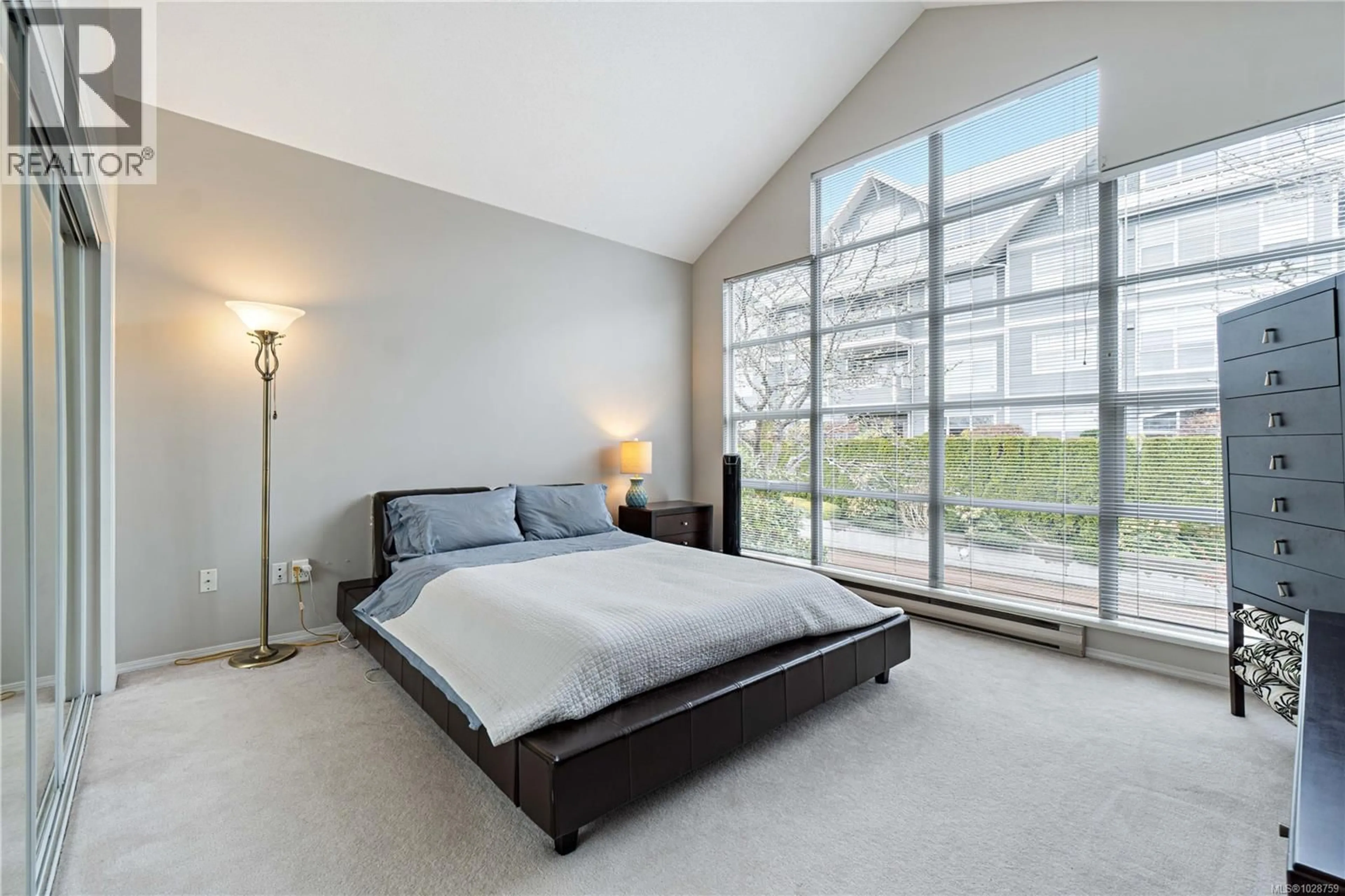 Bedroom with bed, unknown for 404 - 550 BLUE GIRL WAY, Nanaimo British Columbia V9S5T6