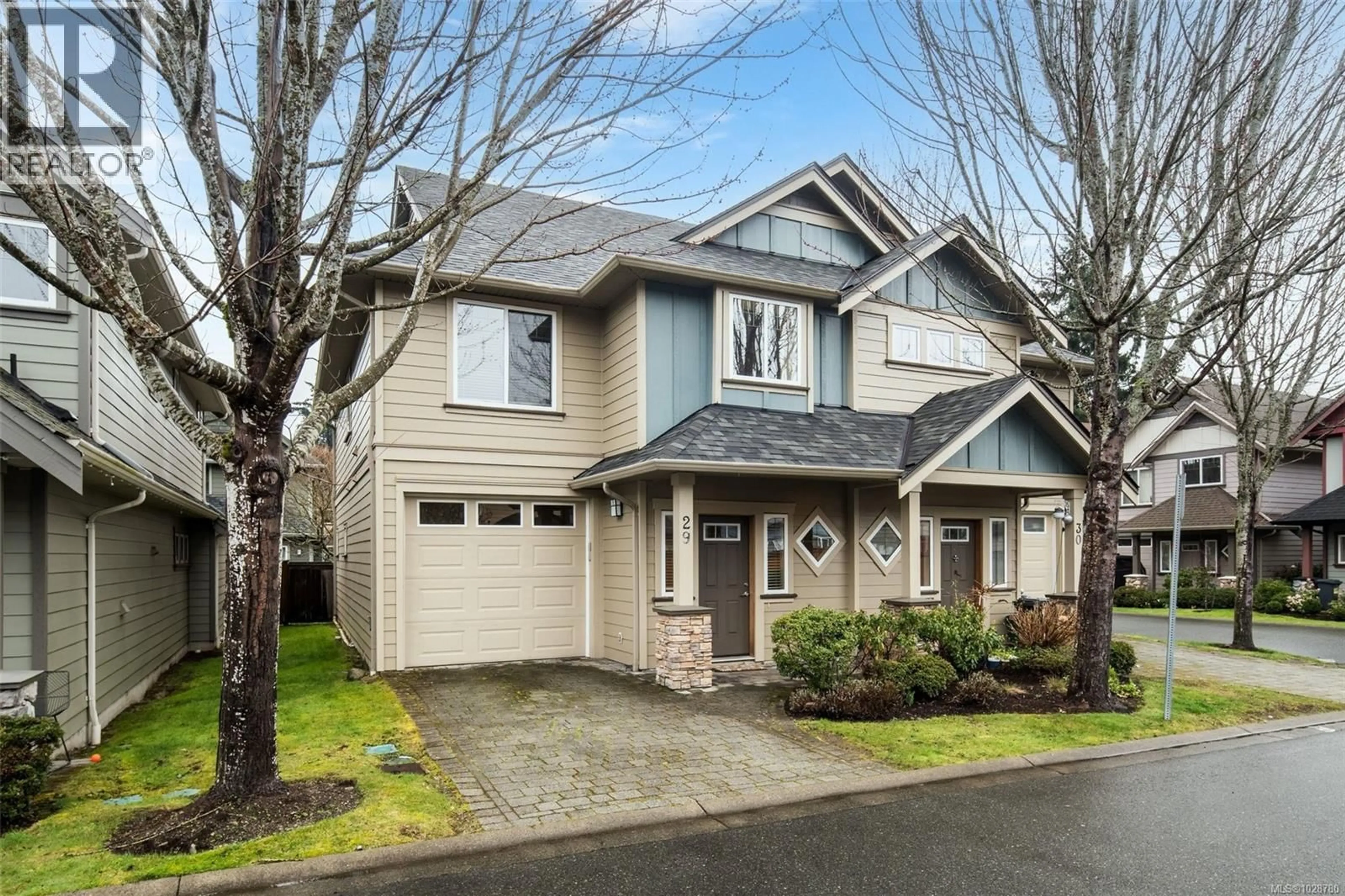 Home with vinyl exterior material, street for 29 - 2210 SOOKE ROAD, Colwood British Columbia V9B0E4