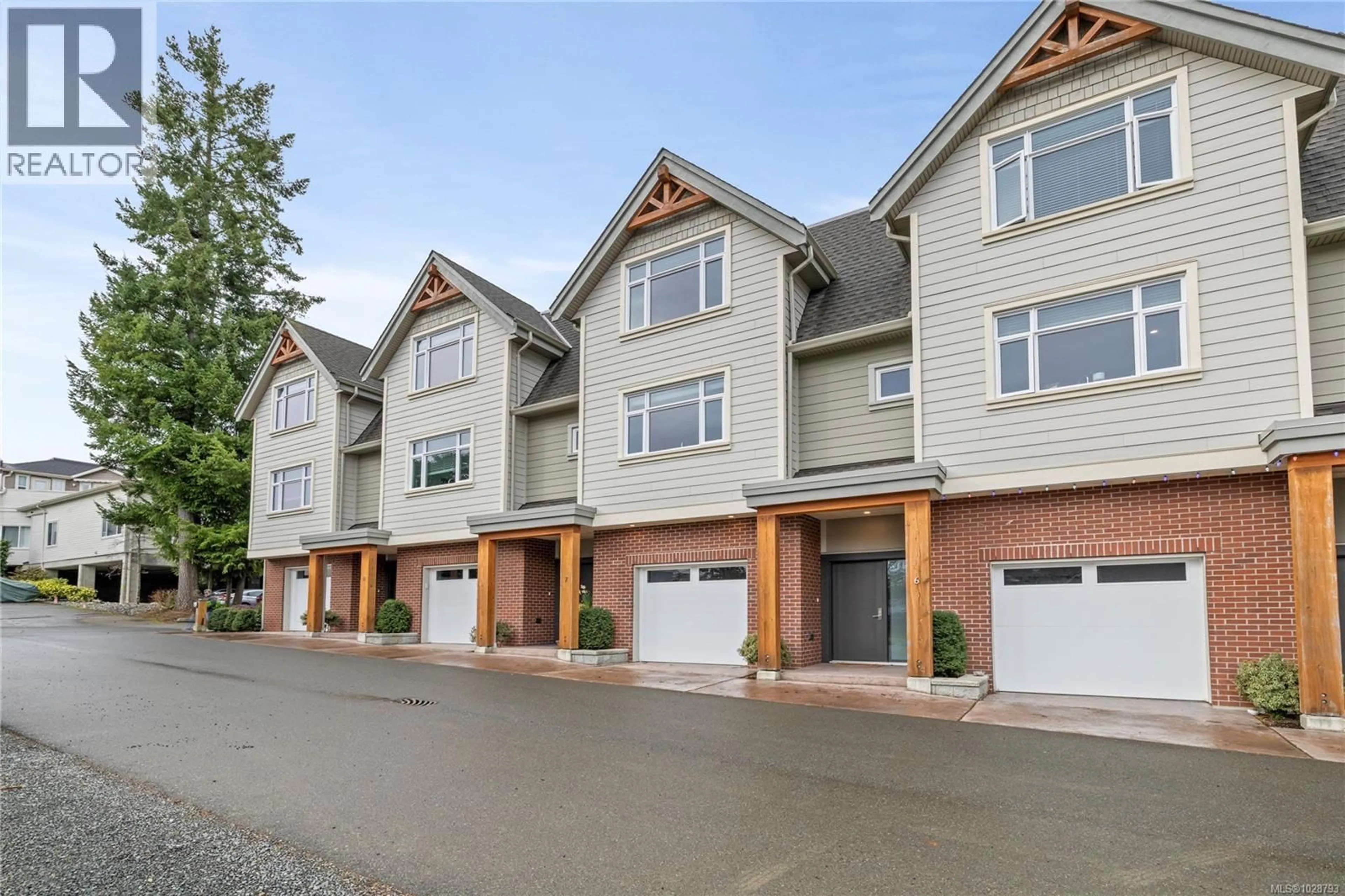 Unknown for 6 - 180 FIRST AVENUE, Qualicum Beach British Columbia V9K1H1