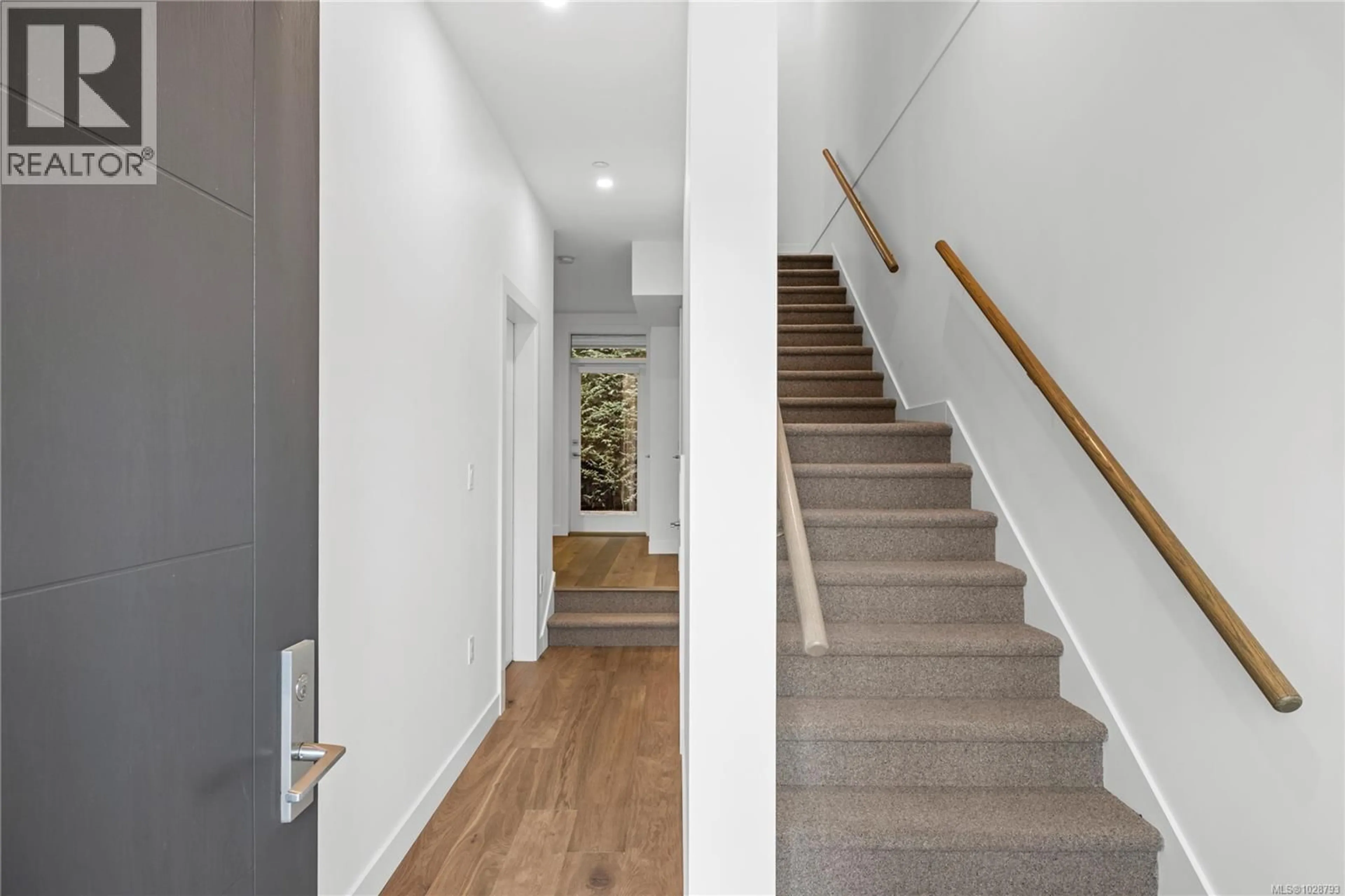 Unknown for 6 - 180 FIRST AVENUE, Qualicum Beach British Columbia V9K1H1