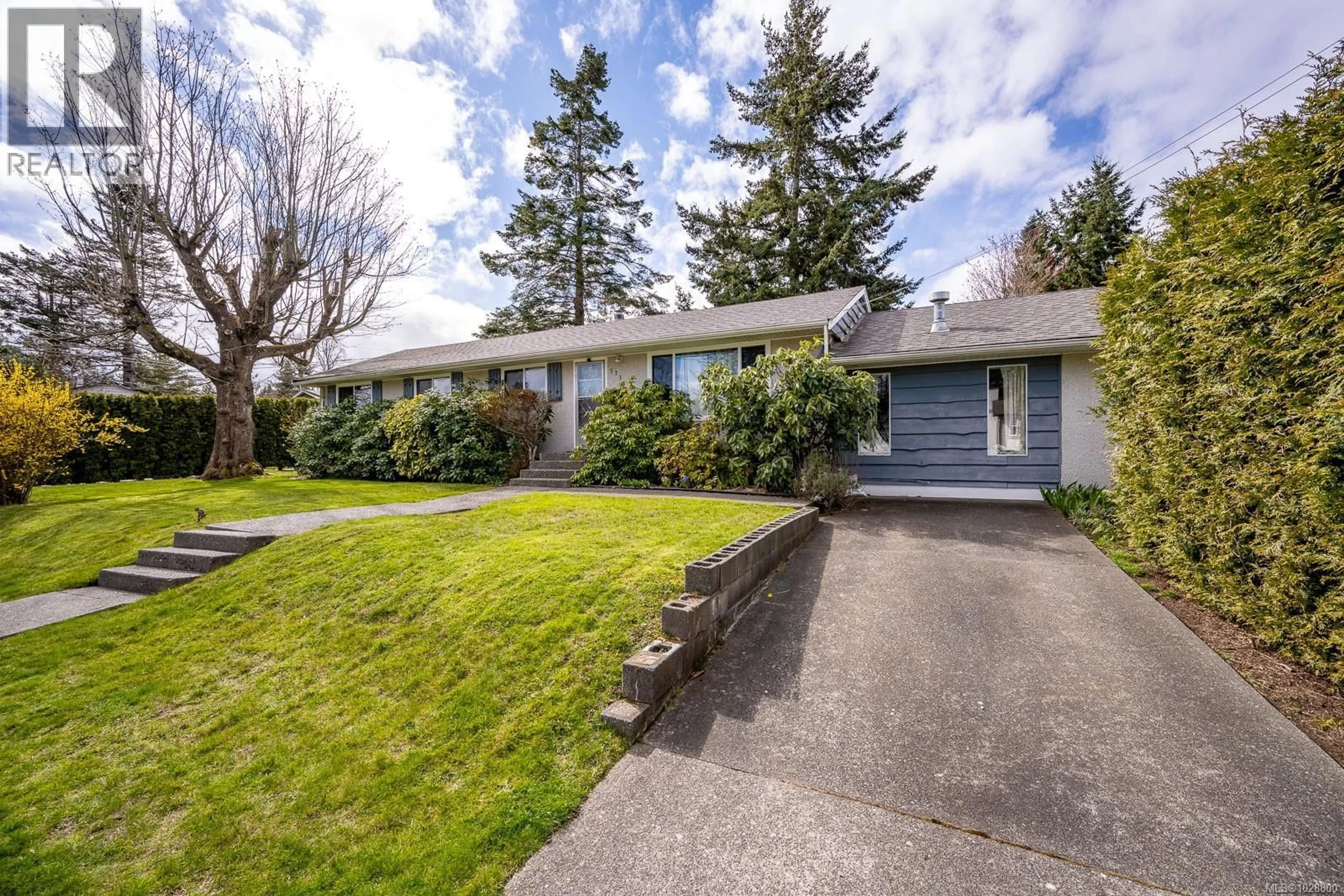 Unknown for 533 SALISH STREET, Comox British Columbia V9M3K5