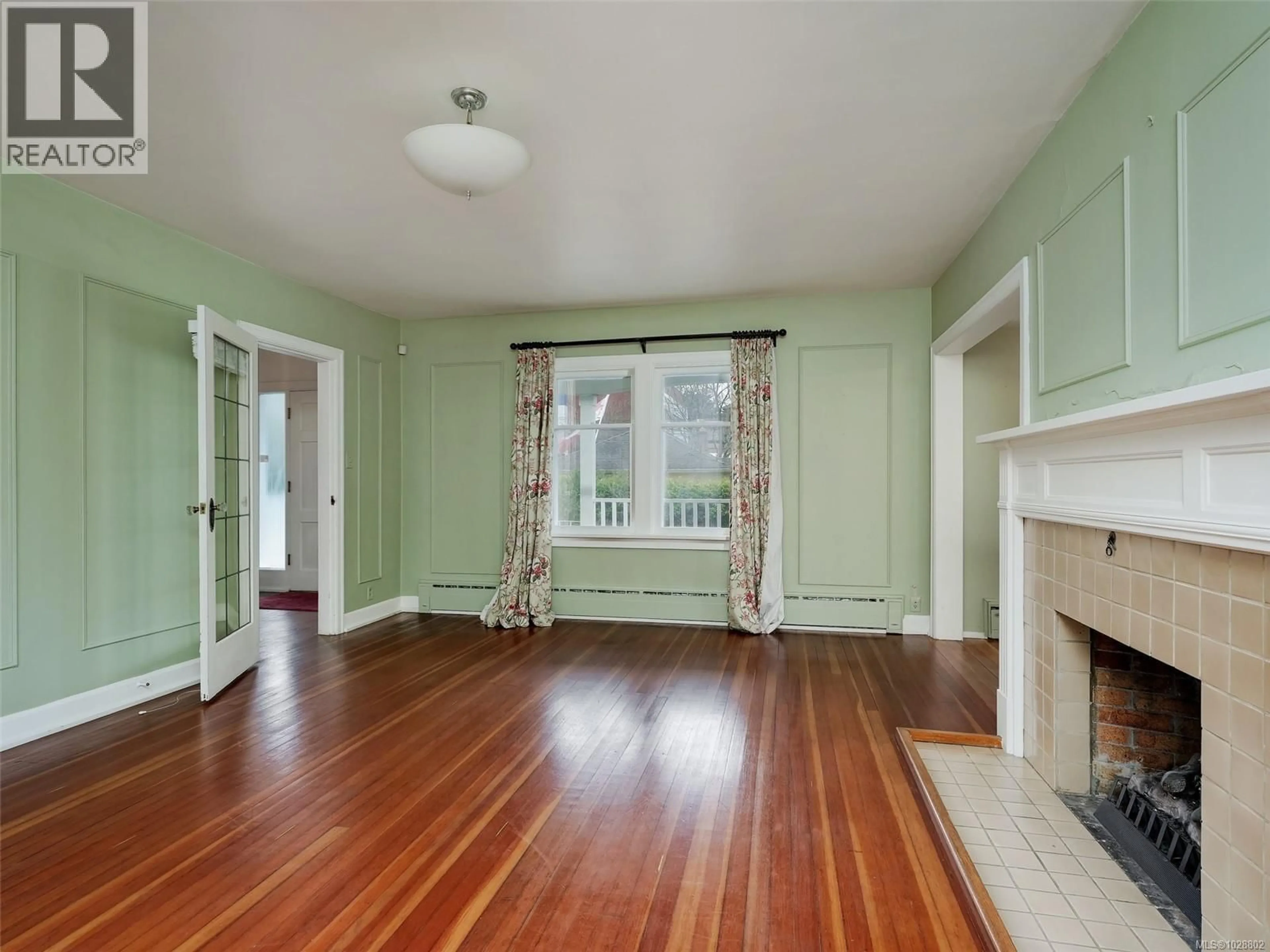 A pic of a room for 3311 RICHMOND ROAD, Saanich British Columbia V8P4P3