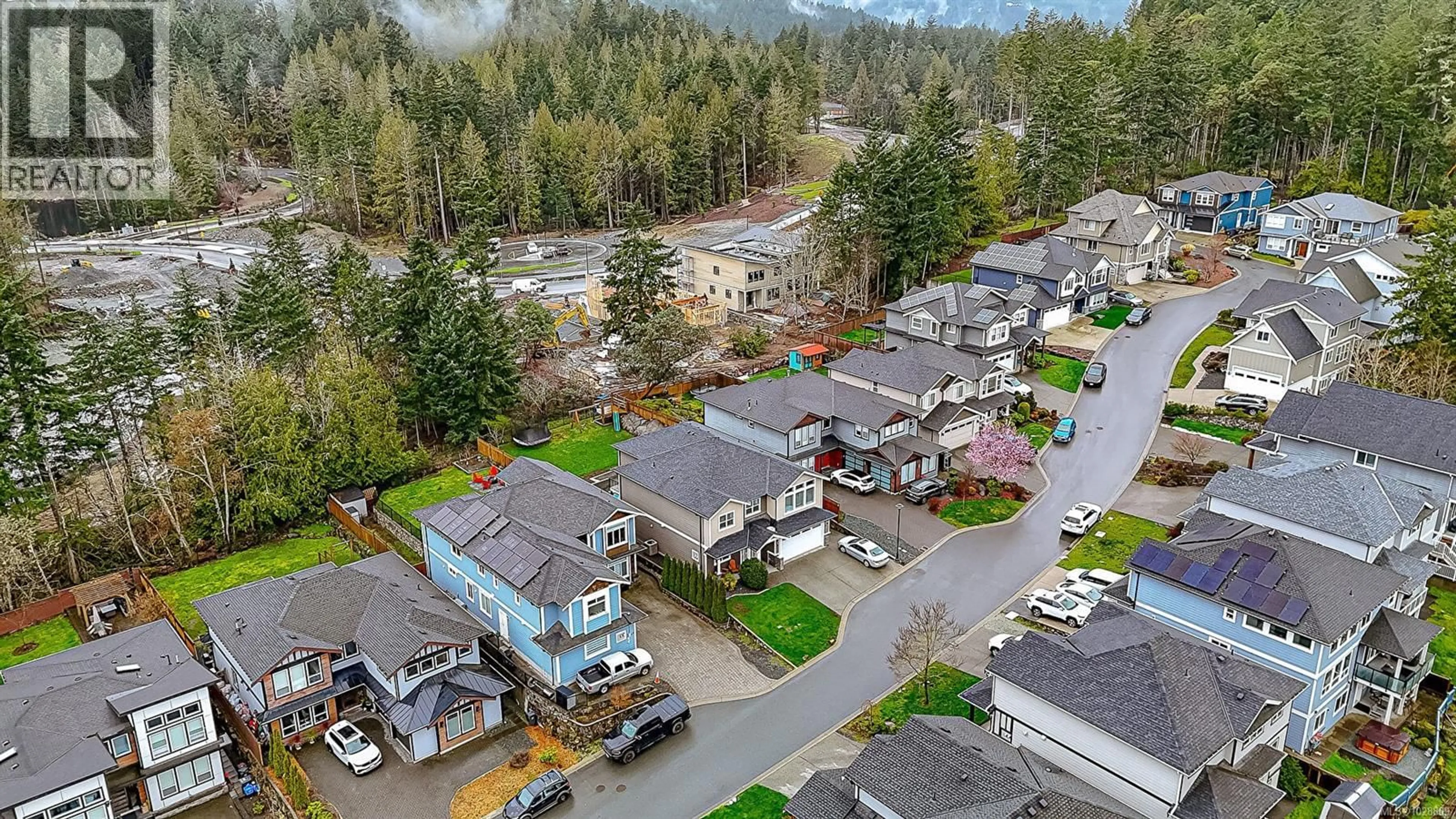A pic from outside/outdoor area/front of a property/back of a property/a pic from drone, street for 3529 JOY CLOSE, Langford British Columbia V9C0M4