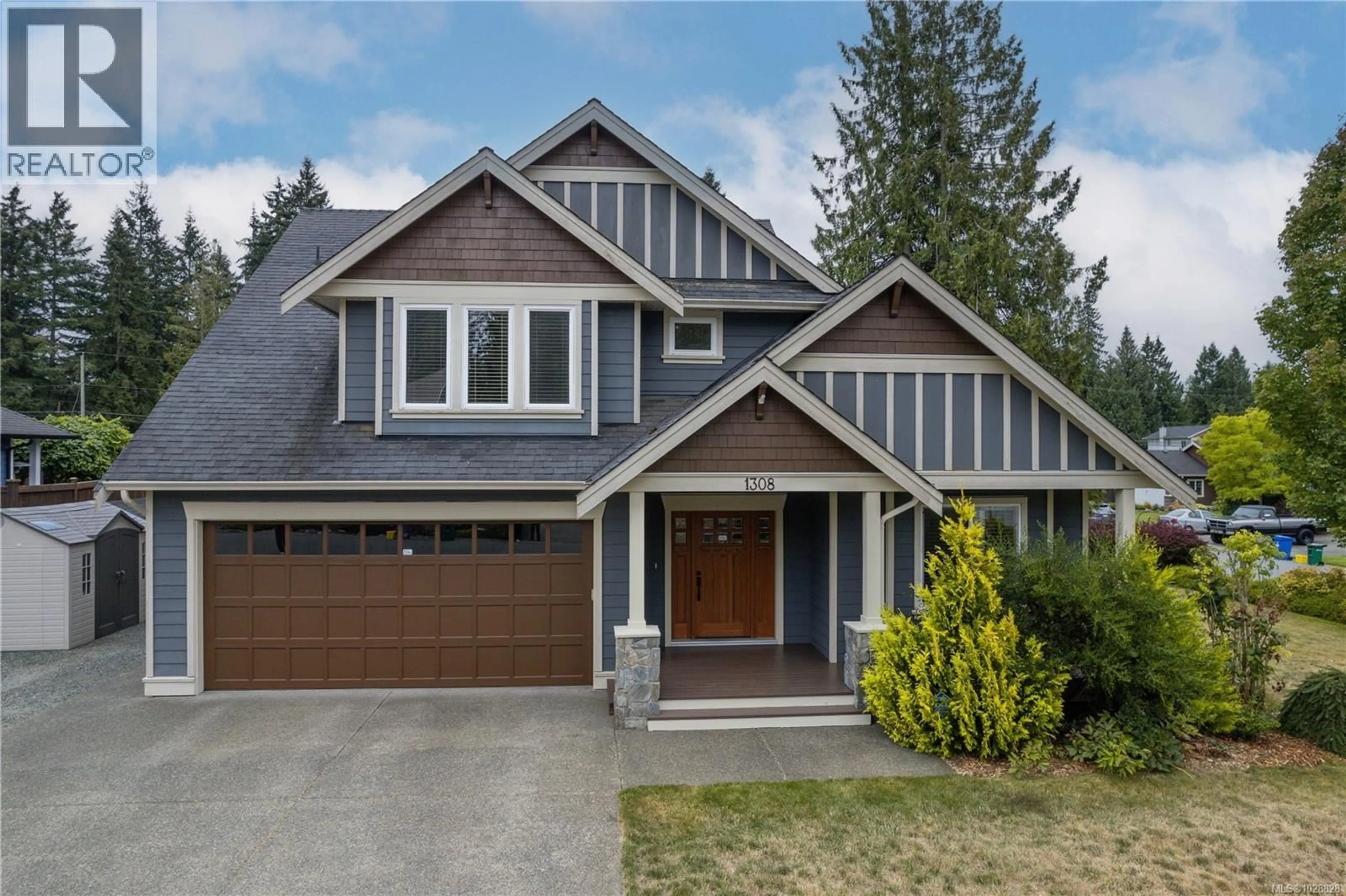 Home with vinyl exterior material, street for 1308 BONNER CRESCENT, Cobble Hill British Columbia V0R1L2