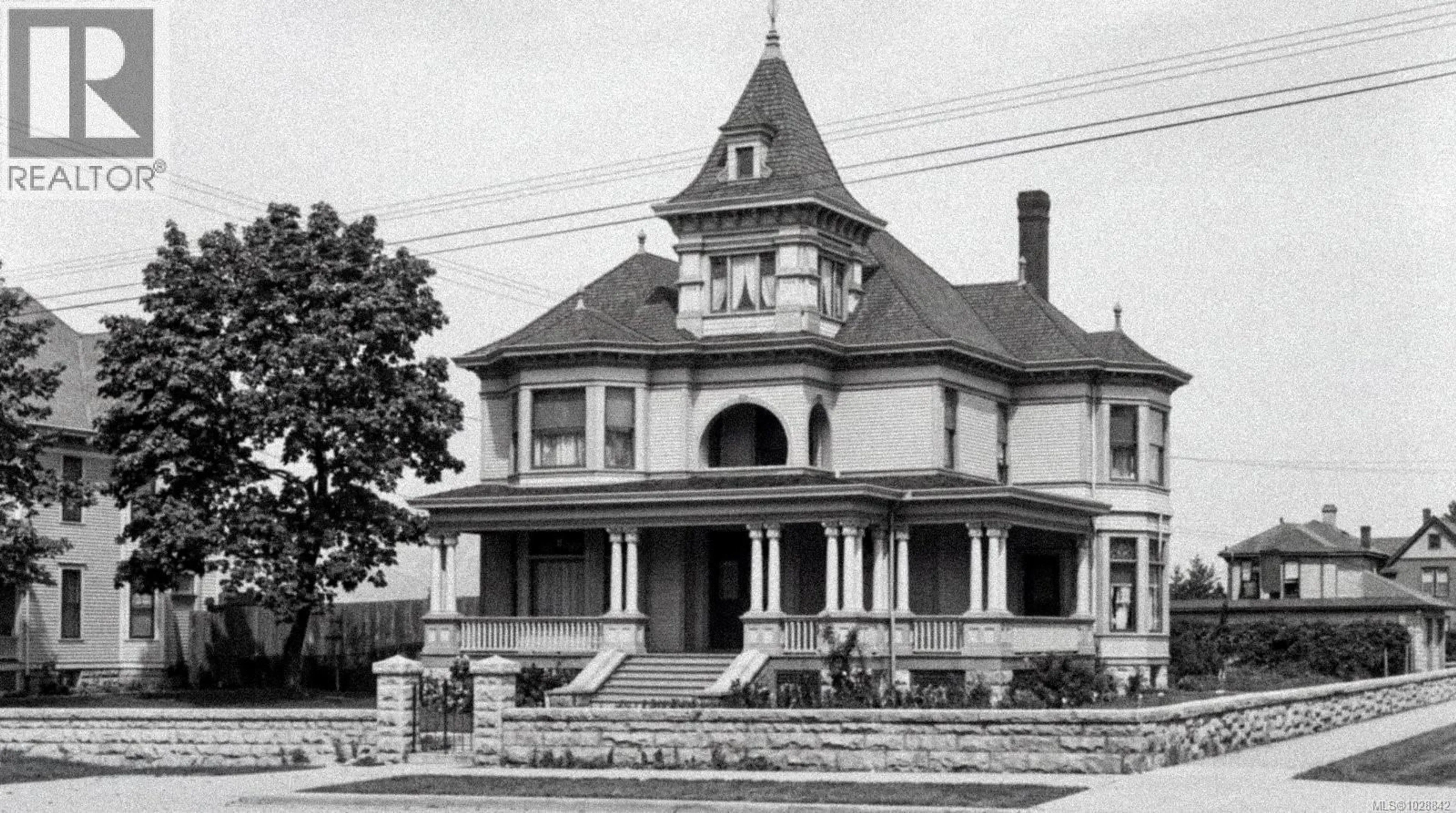Unknown for 1270 YATES STREET, Victoria British Columbia V8V3N3