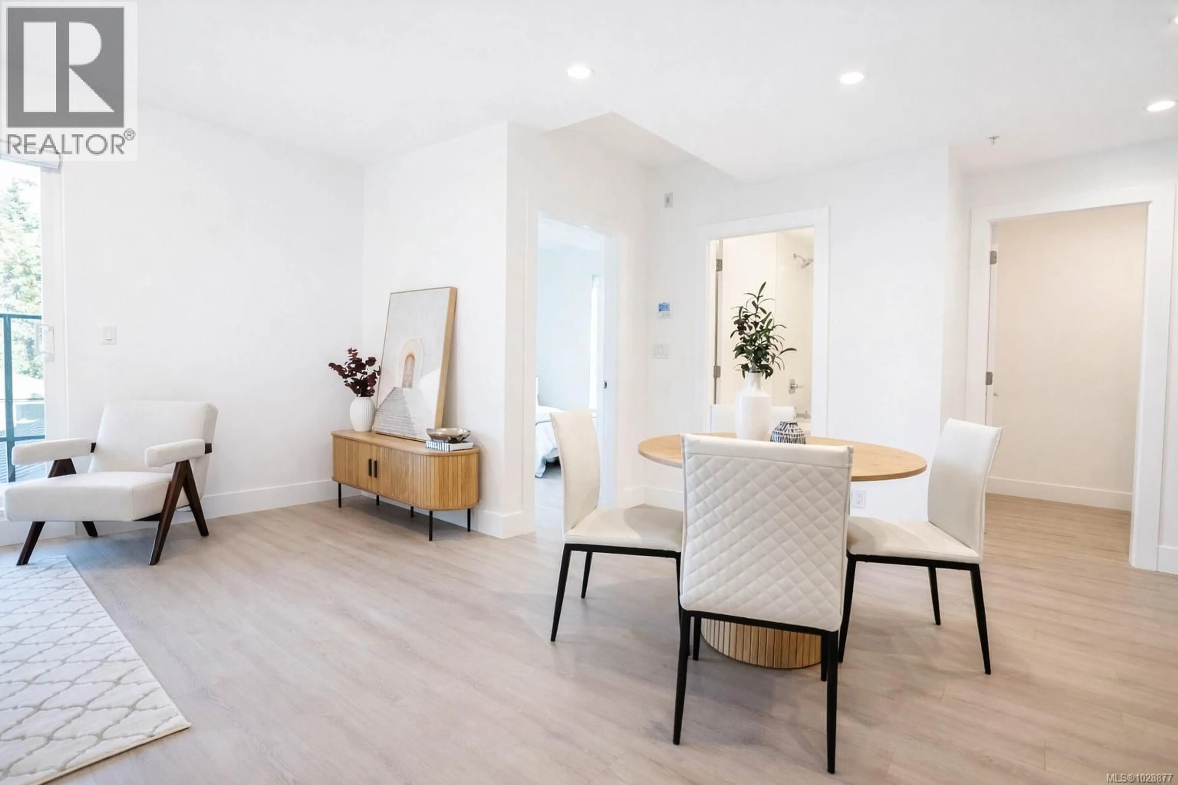 Unknown for 308 - 258 HELMCKEN ROAD, View Royal British Columbia V9B7G9