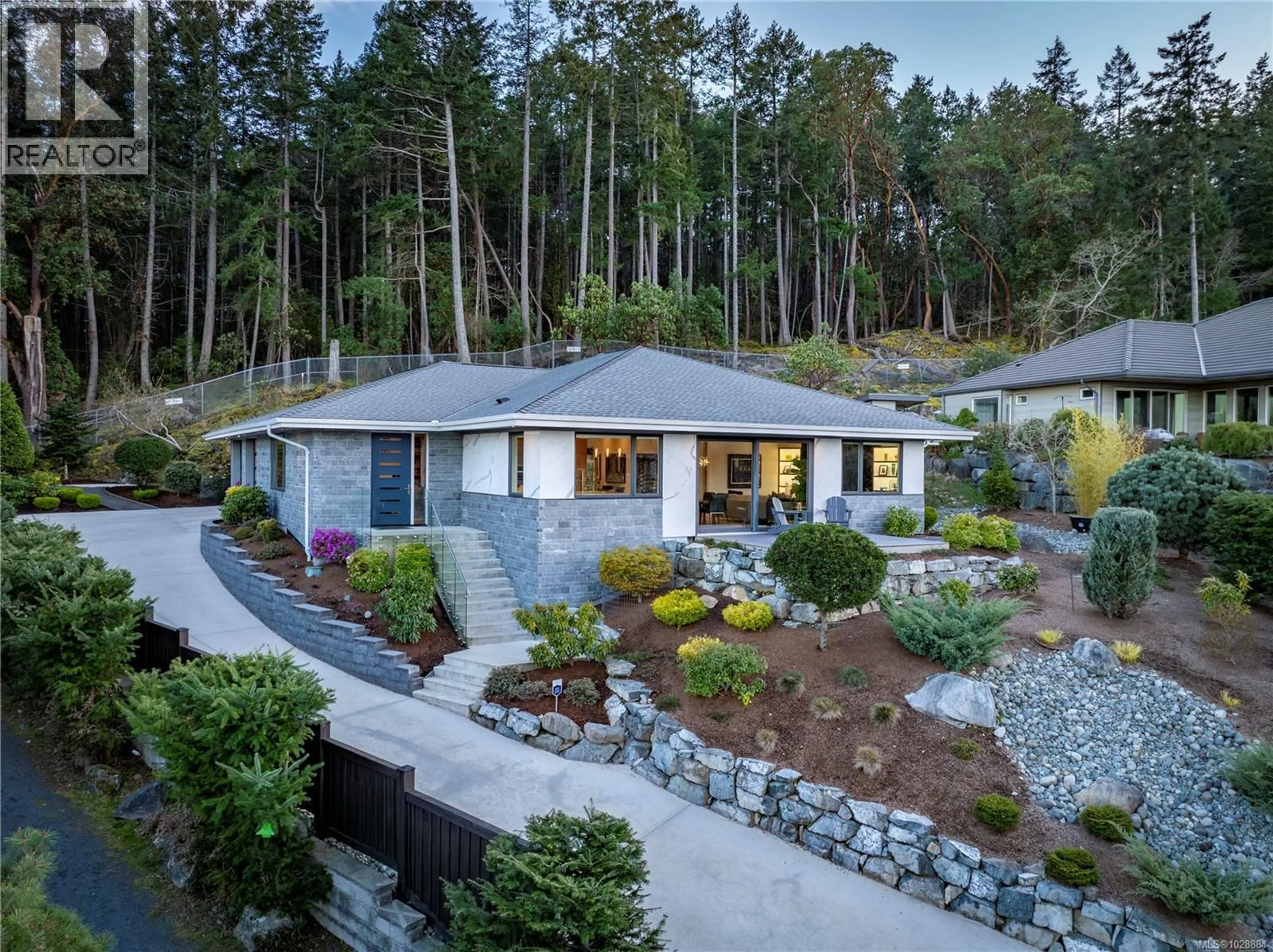 Home with vinyl exterior material, unknown for 2441 AINSLEY PLACE, Nanoose Bay British Columbia V9P9G9