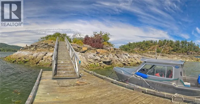 Lot A TWILIGHT ISLAND, Salt Spring 3
