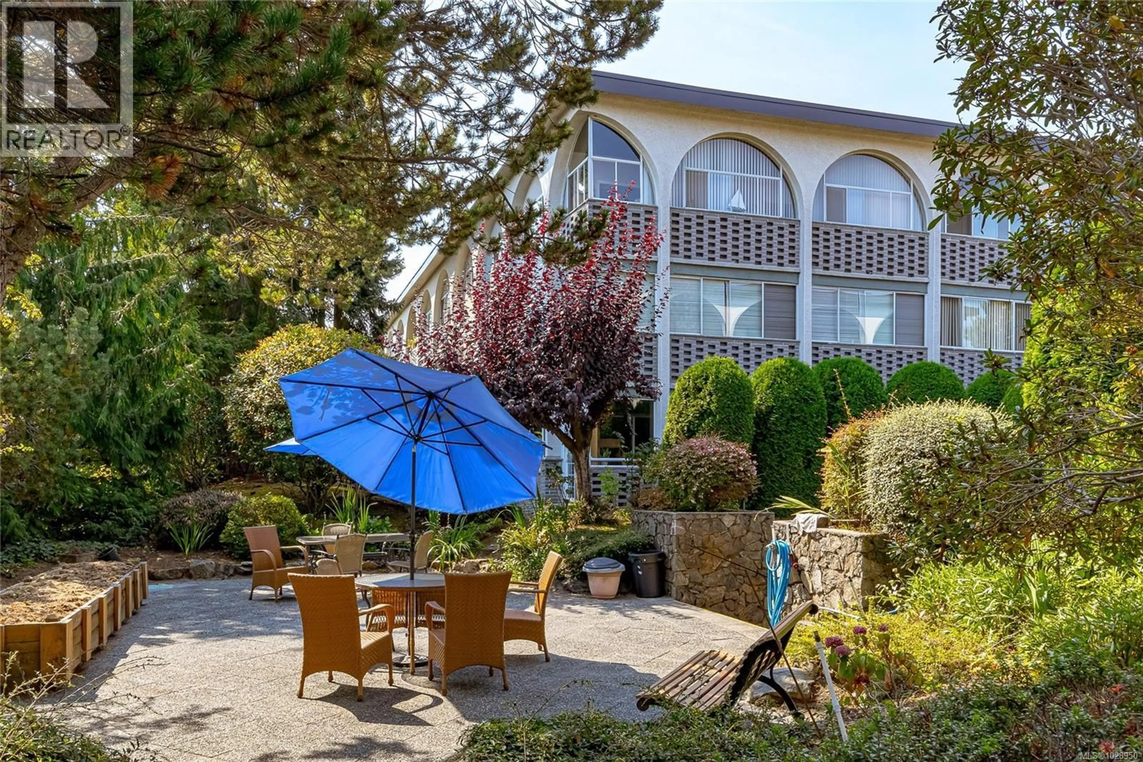 Patio, street for 108 - 2040 WHITE BIRCH ROAD, Sidney British Columbia V8L2R1