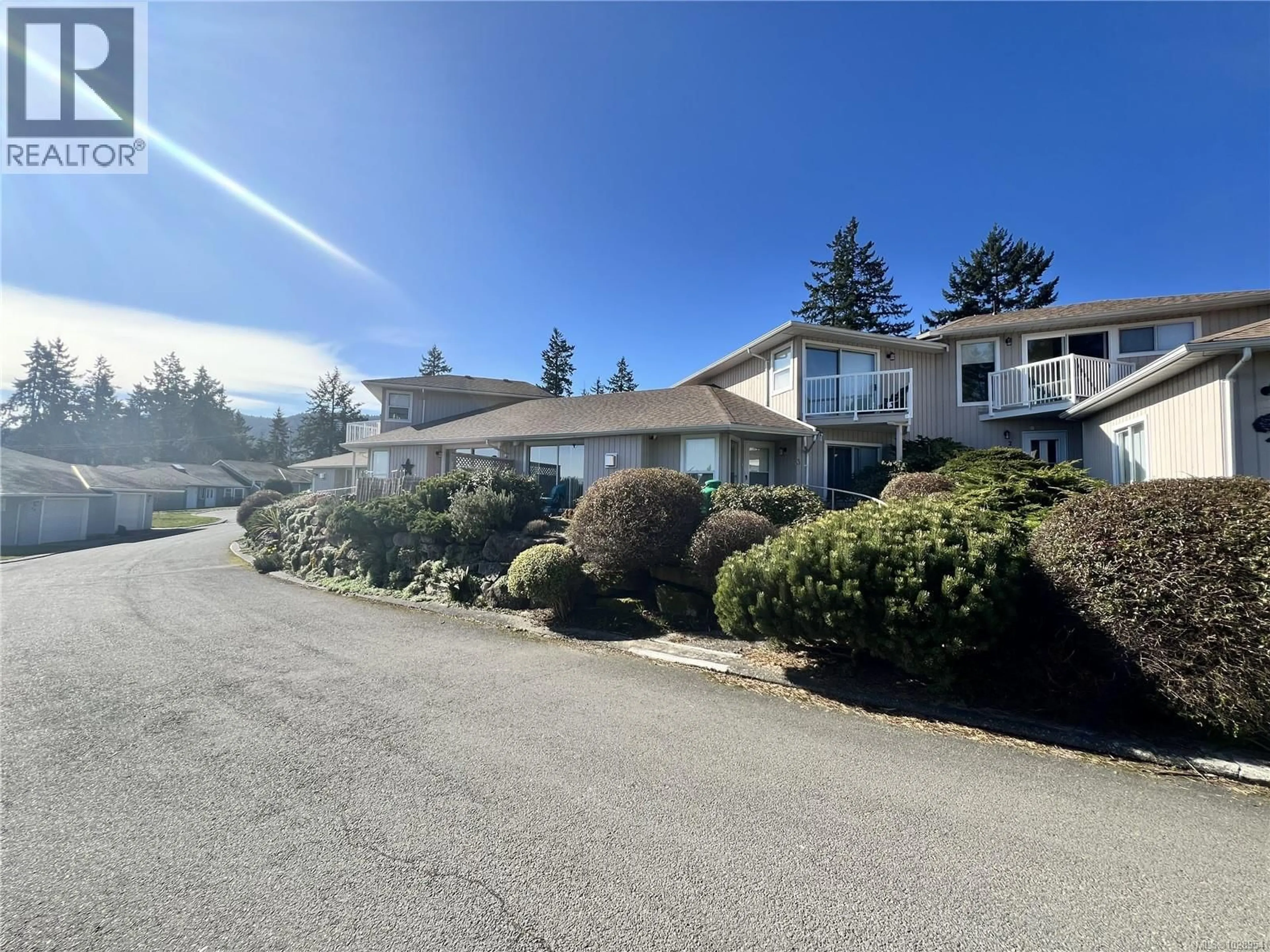 A pic from outside/outdoor area/front of a property/back of a property/a pic from drone, unknown for 3 - 130 CORBETT ROAD, Salt Spring British Columbia V8K1T2