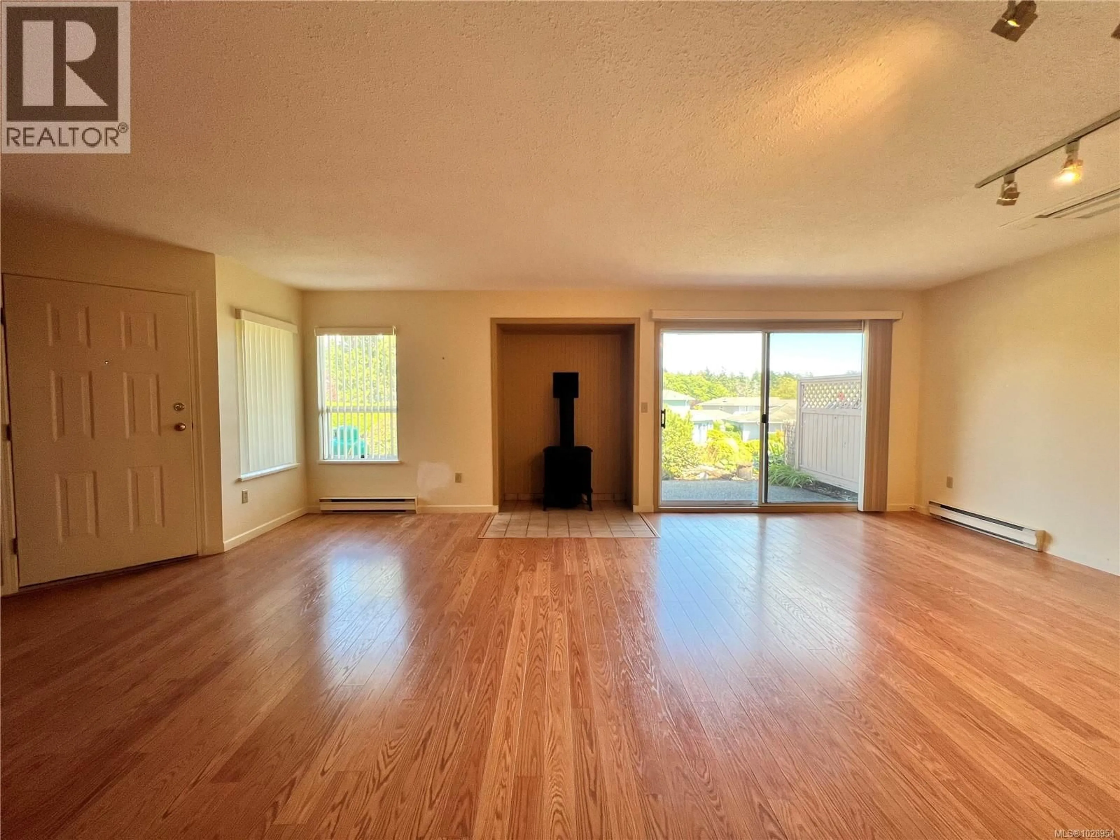 A pic of a room for 3 - 130 CORBETT ROAD, Salt Spring British Columbia V8K1T2