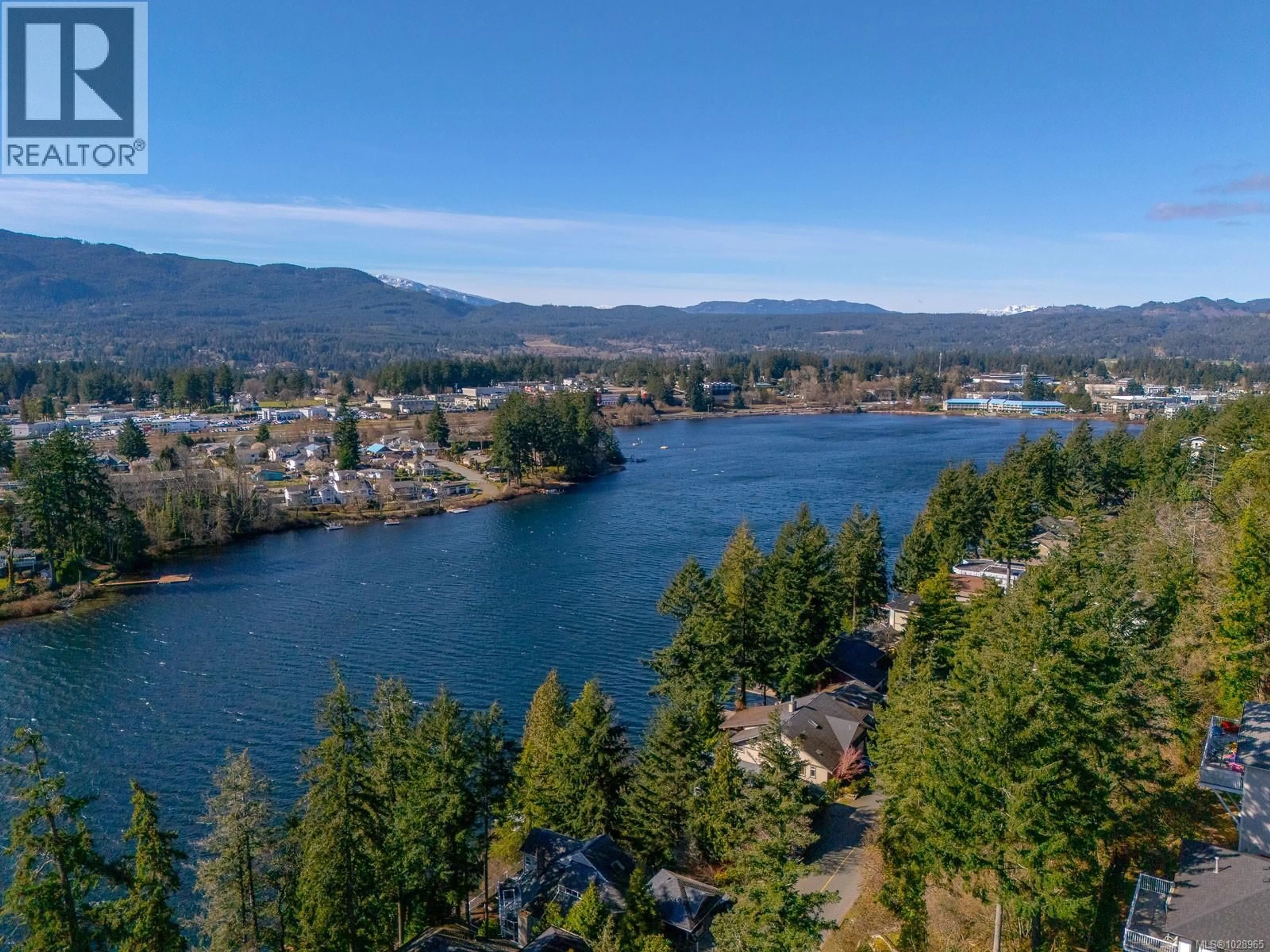 A pic from outside/outdoor area/front of a property/back of a property/a pic from drone, water/lake/river/ocean view for A - 76 SUMMIT DRIVE, Nanaimo British Columbia V9T4Y1