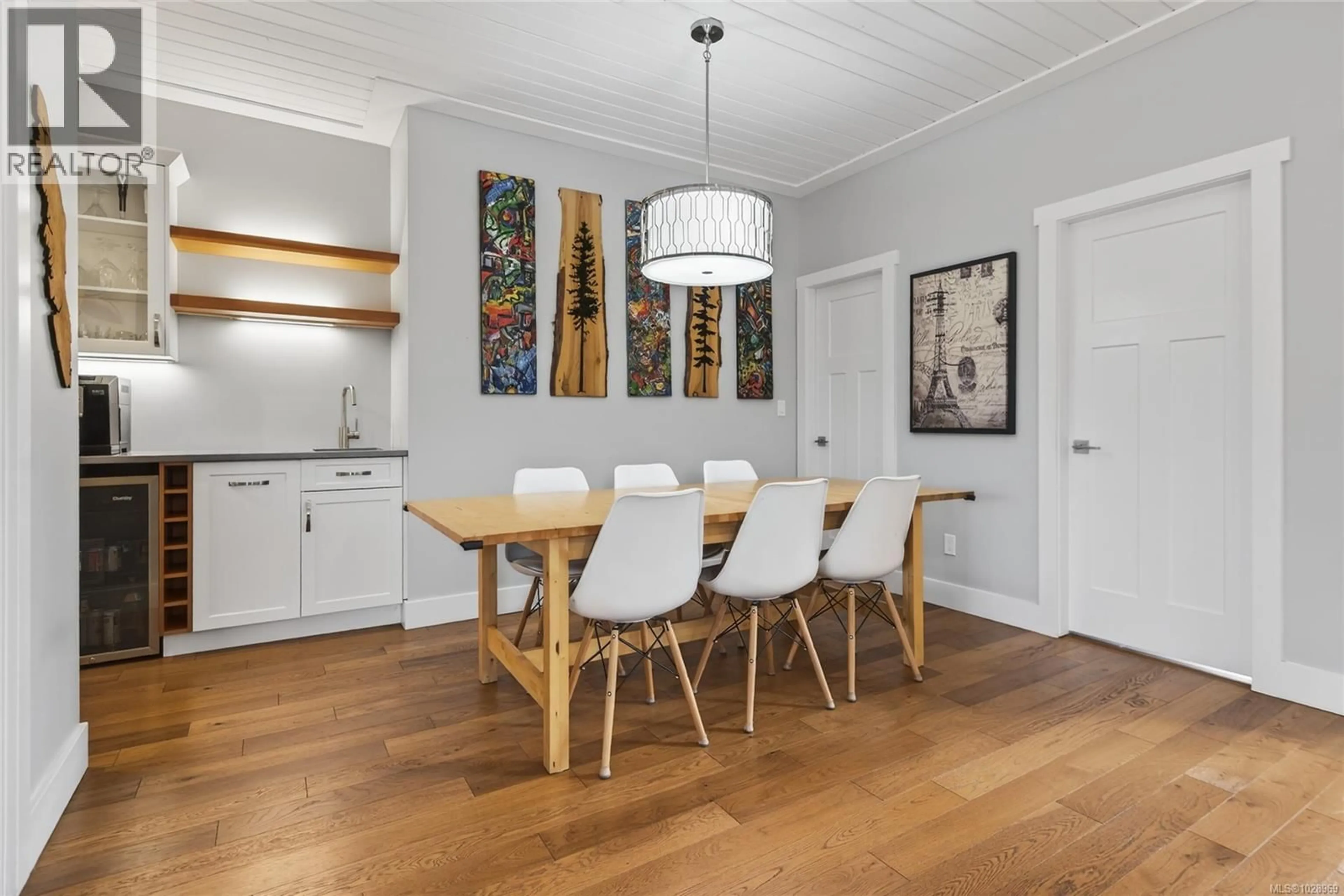 Dining room, wood/laminate floor for A&B - 2899 PENRITH AVENUE, Cumberland British Columbia V0R1S0