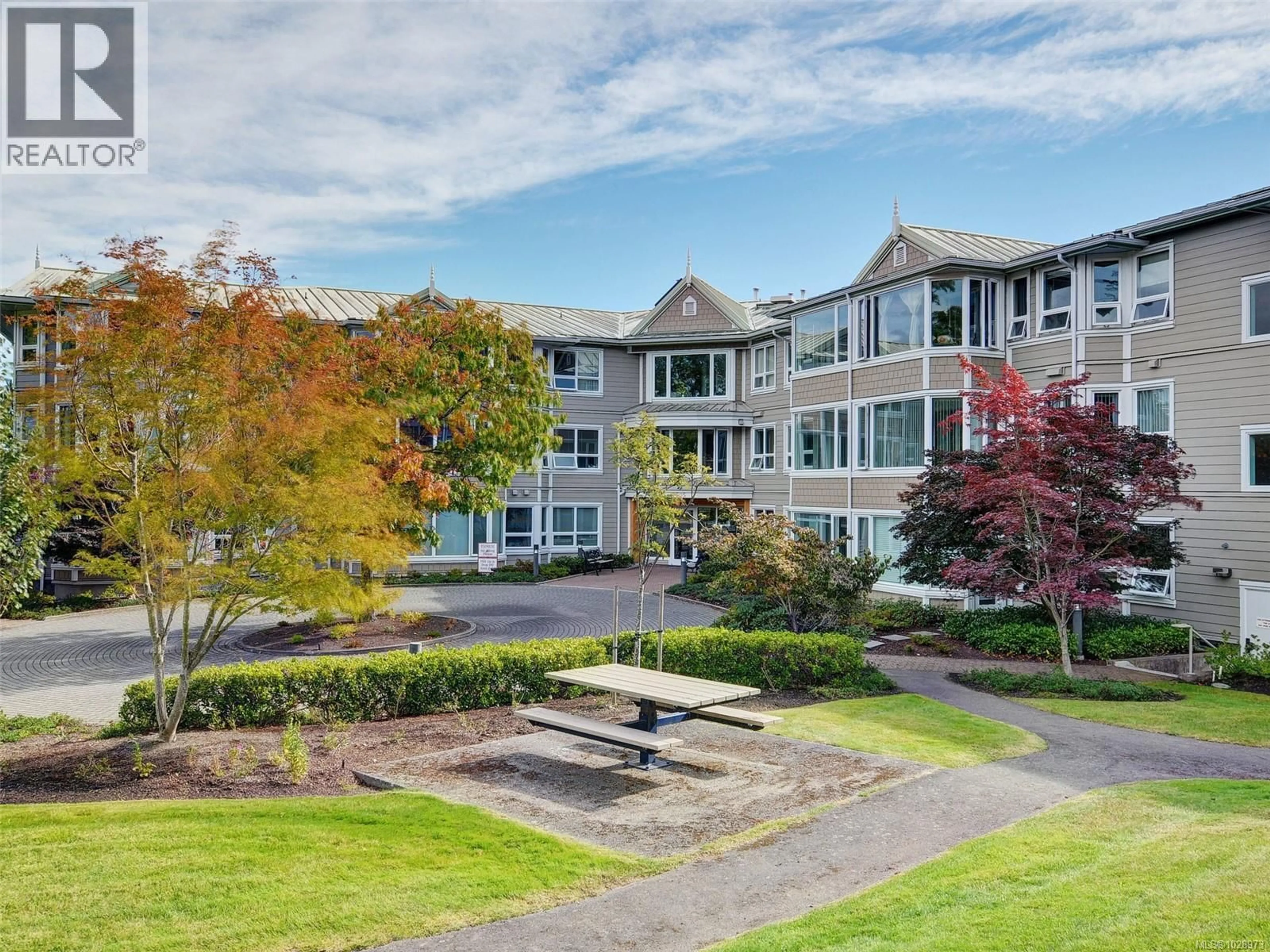 Unknown for 309 - 1505 CHURCH AVENUE, Saanich British Columbia V8P2G7