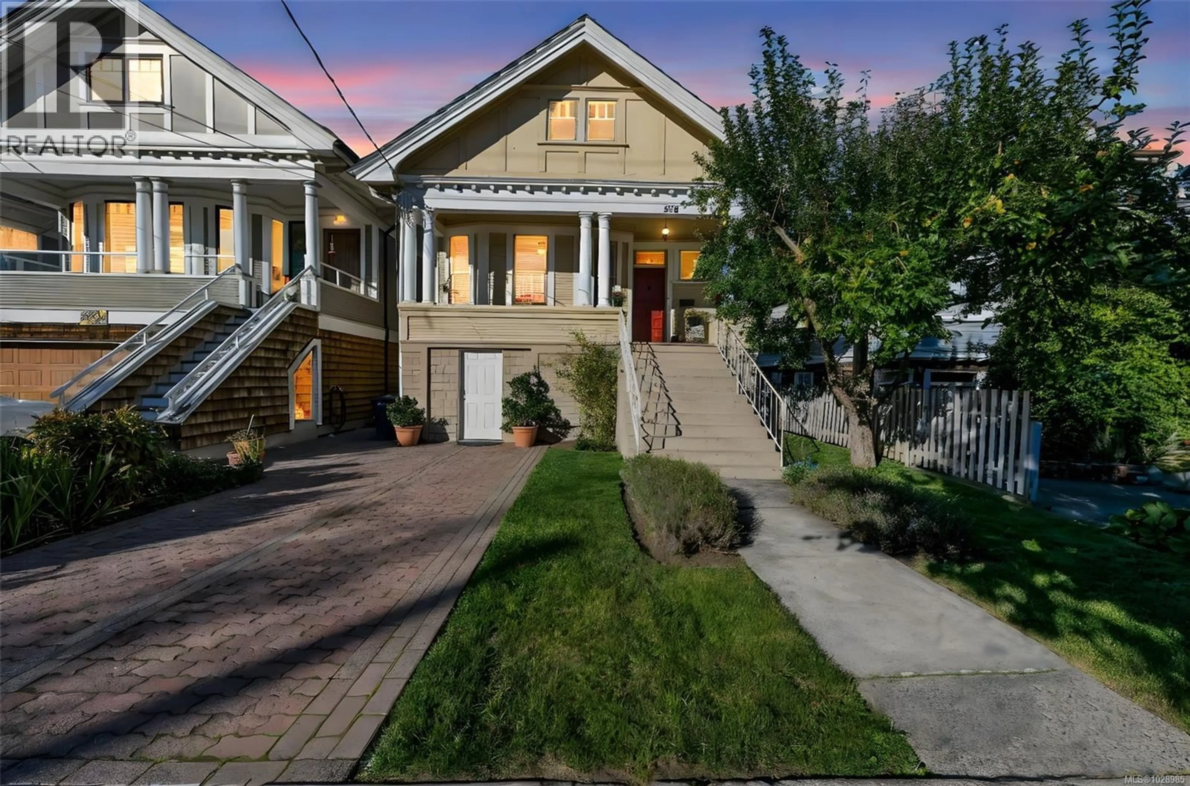 Unknown for 838 PRINCESS AVENUE, Victoria British Columbia V8T1K8