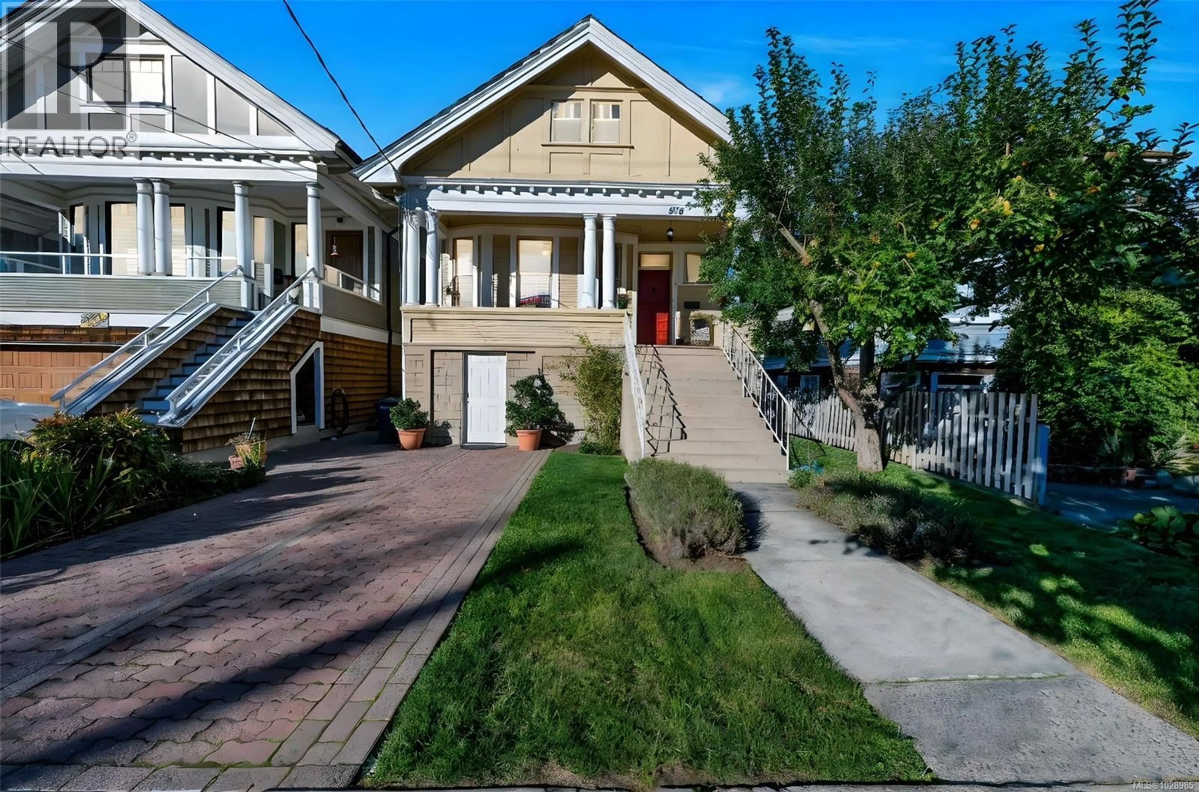 Unknown for 838 PRINCESS AVENUE, Victoria British Columbia V8T1K8